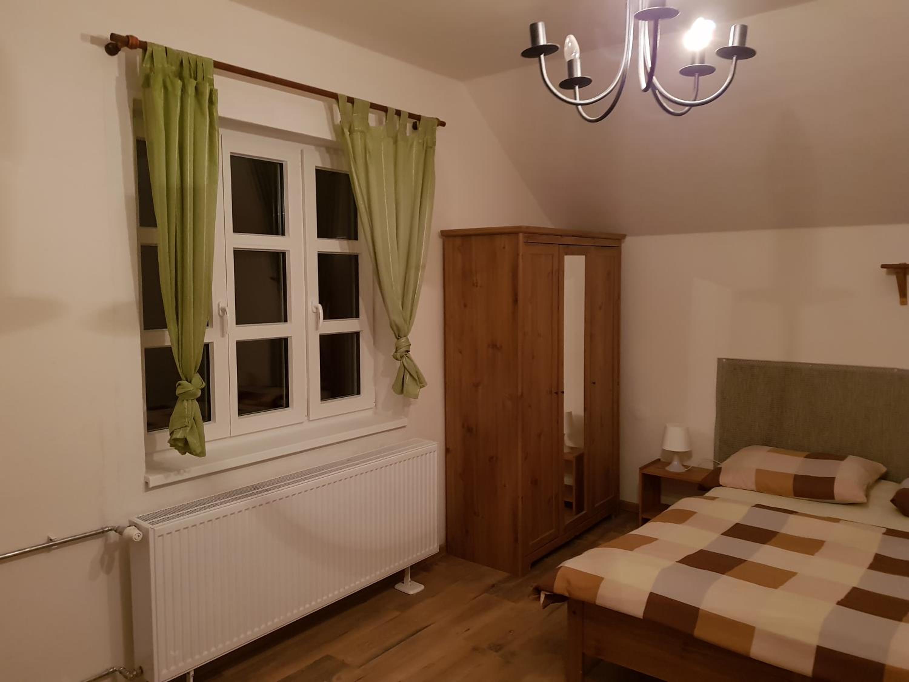Five-Bedroom House - Photo 51