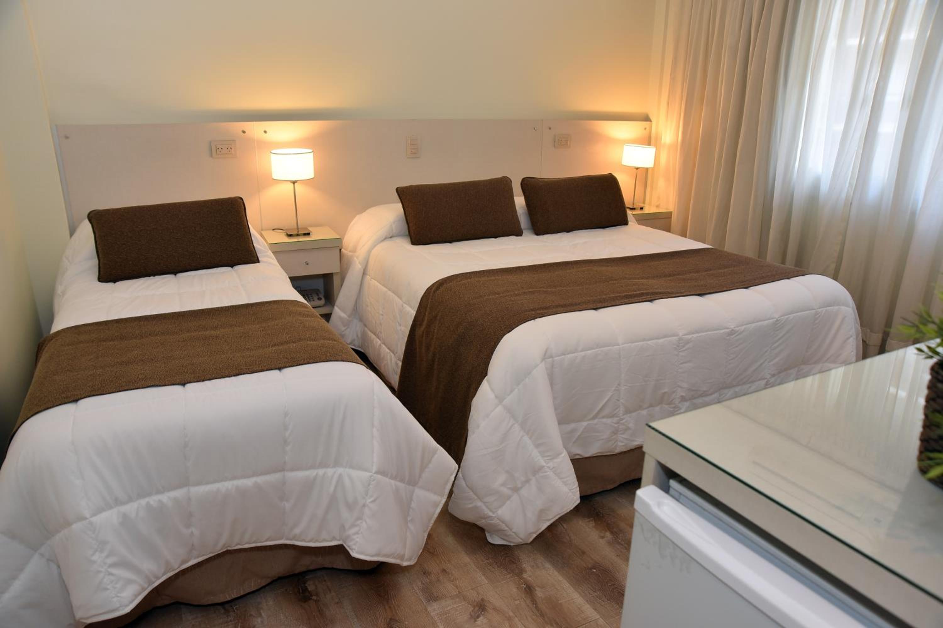 Standard Triple Room photo 2