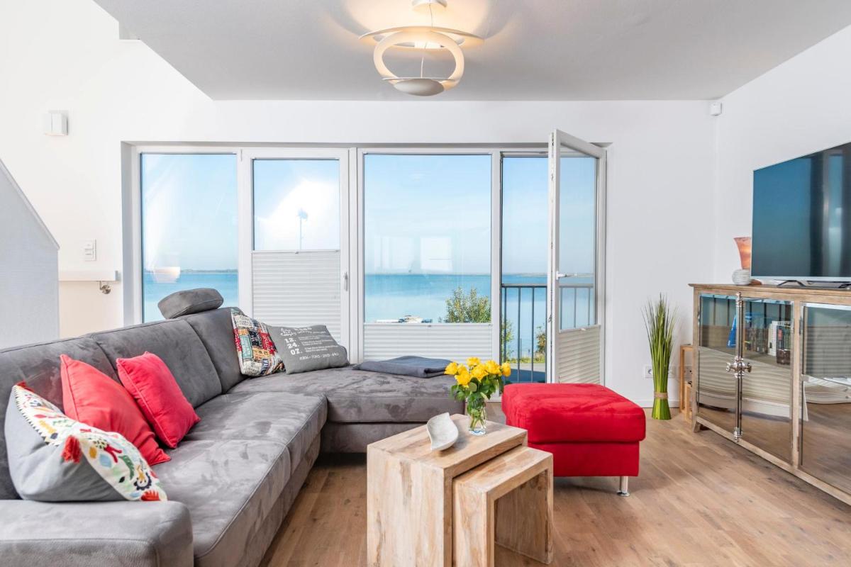 Apartment with Sea View photo 1