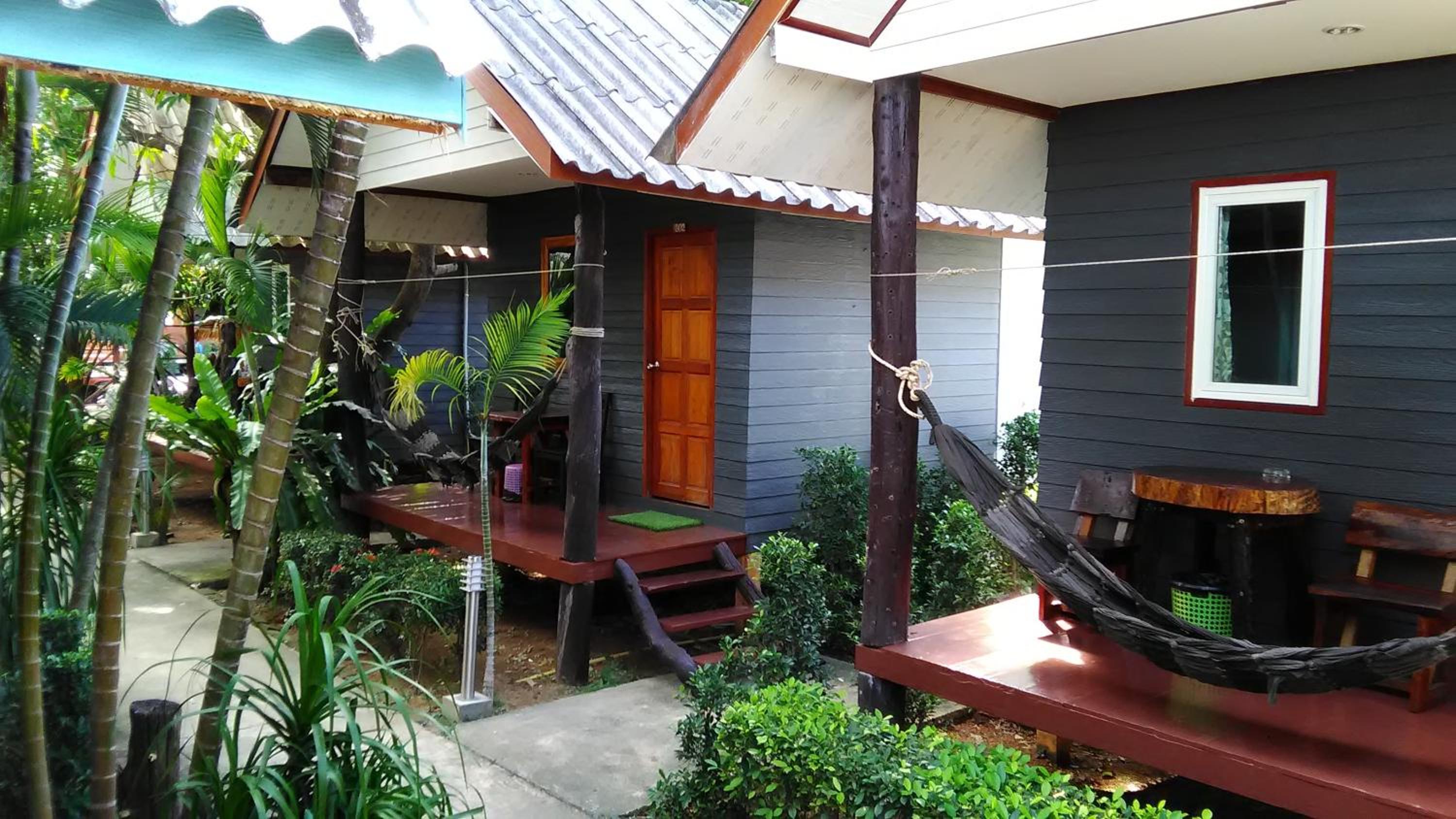 One-Bedroom Bungalow photo 3