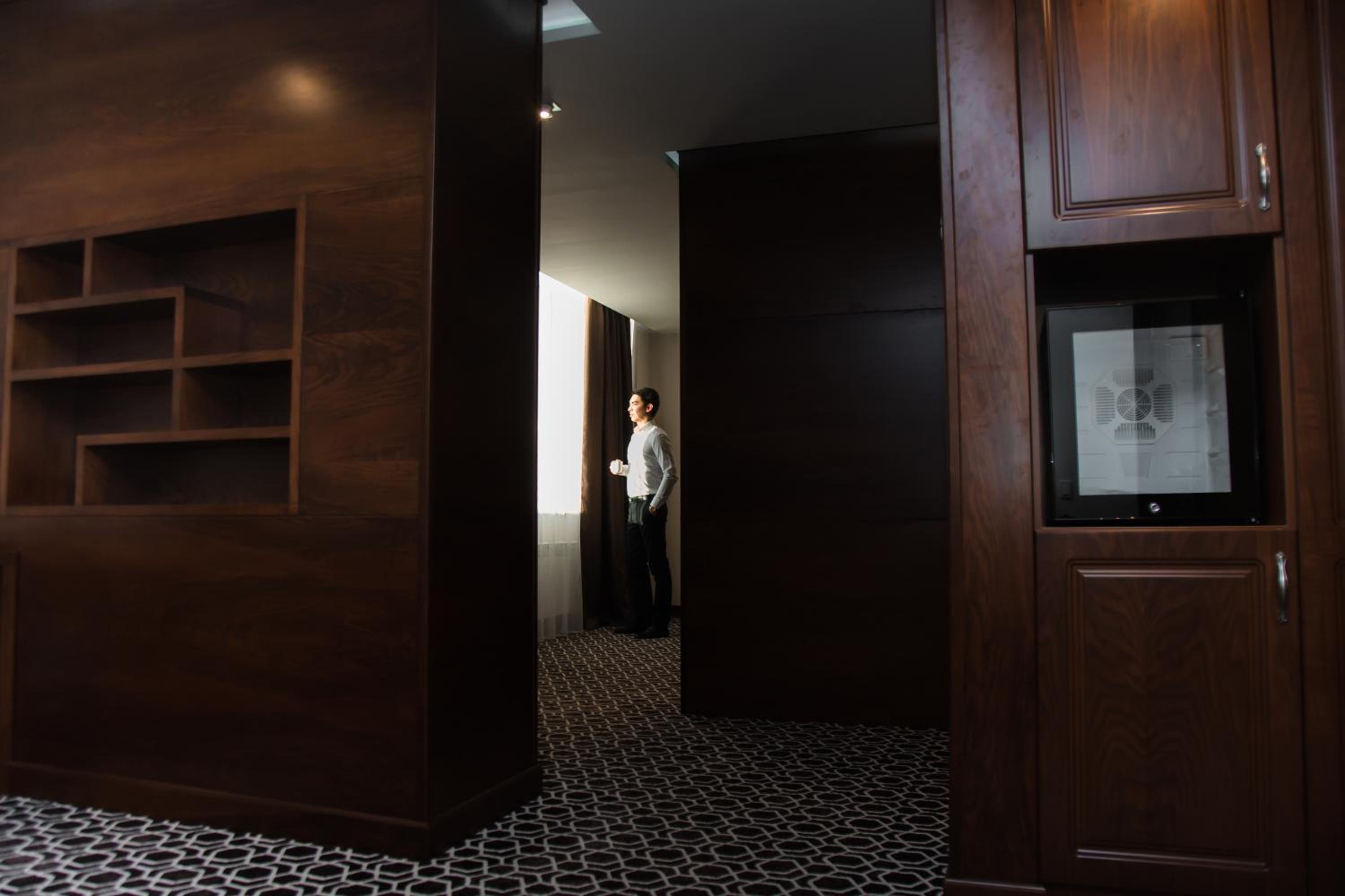 One-Bedroom Suite photo 2