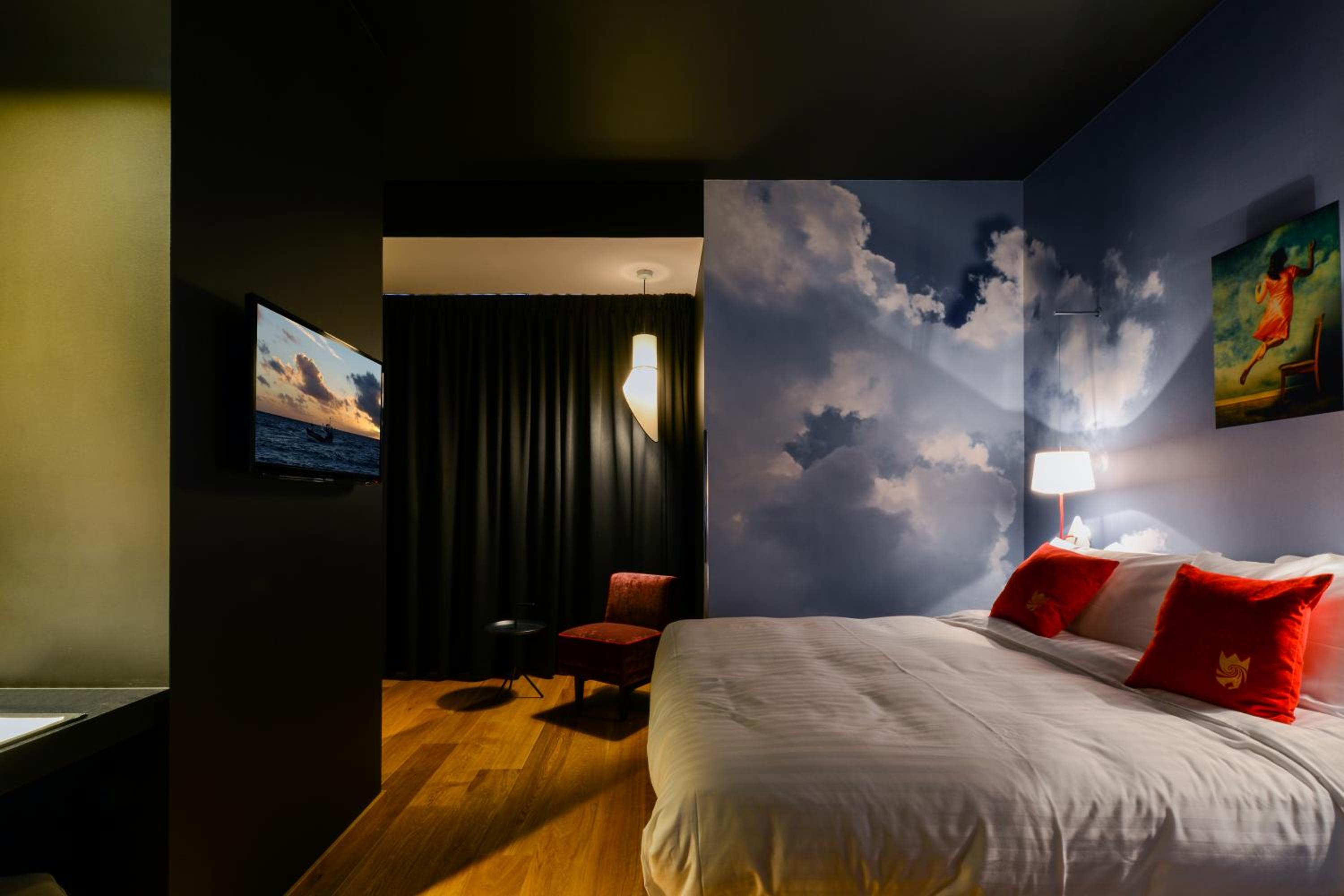 Deluxe Double Room with River Side photo 3