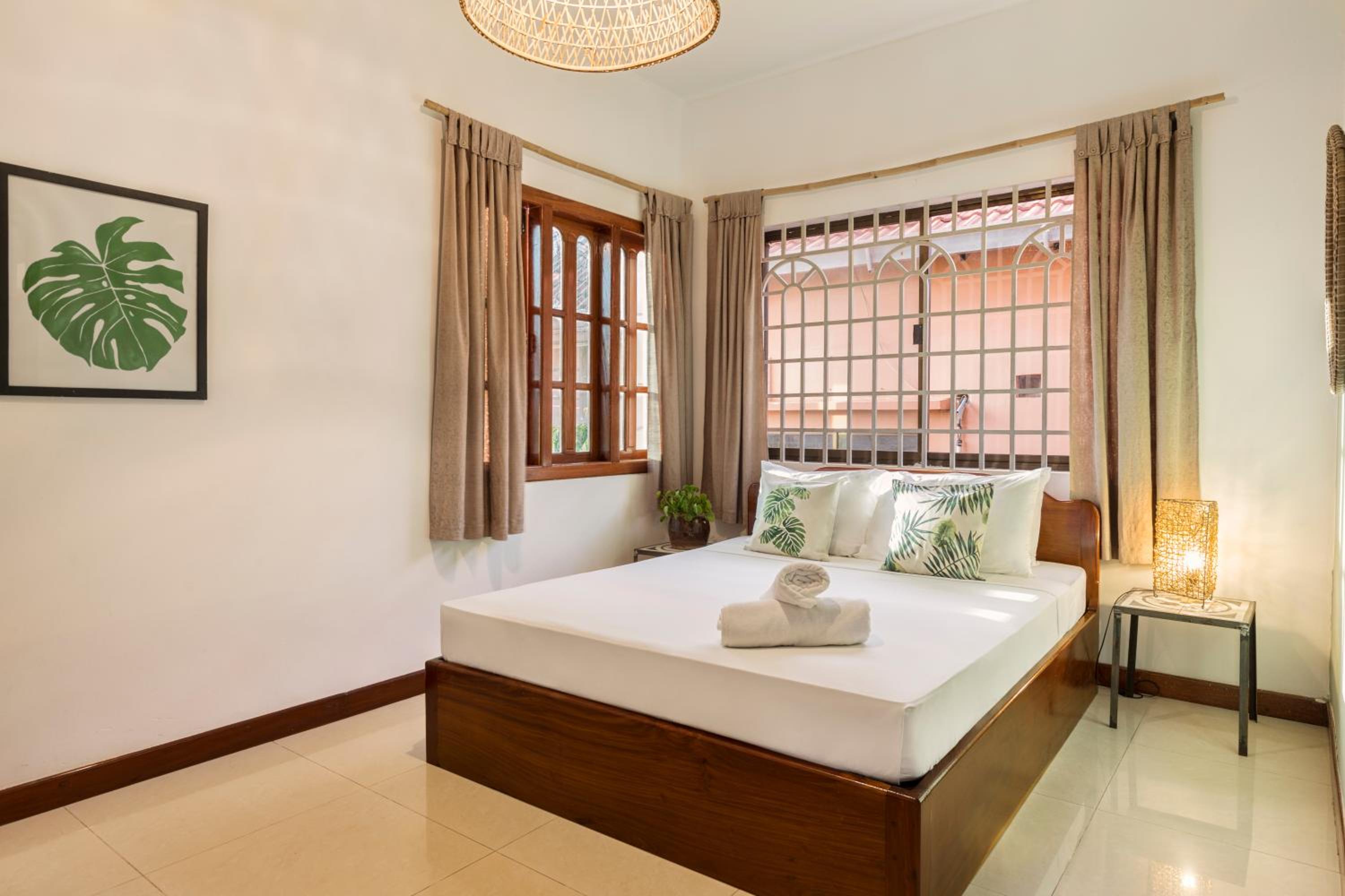 Double Room - Photo 5