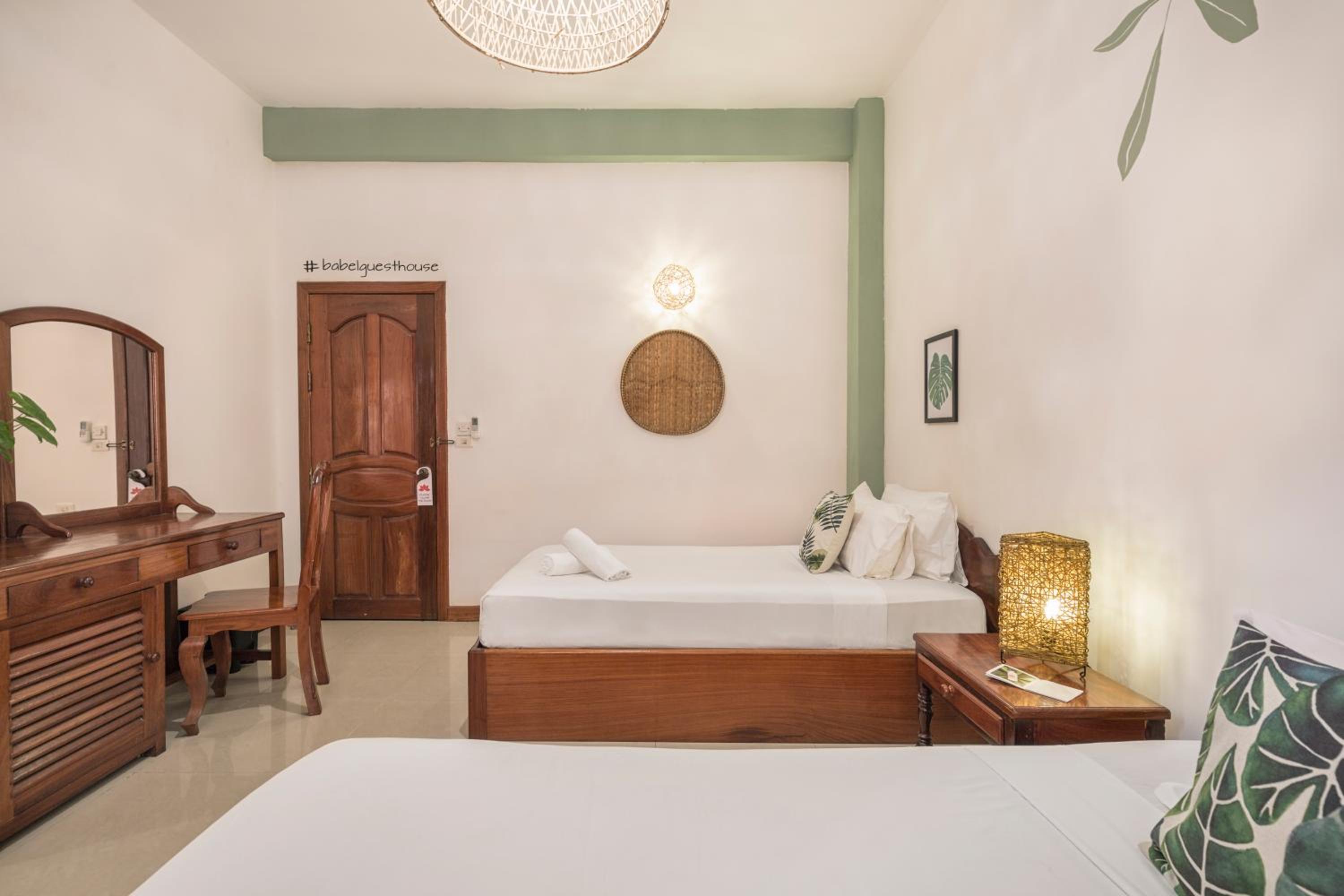 Twin Room - Photo 3