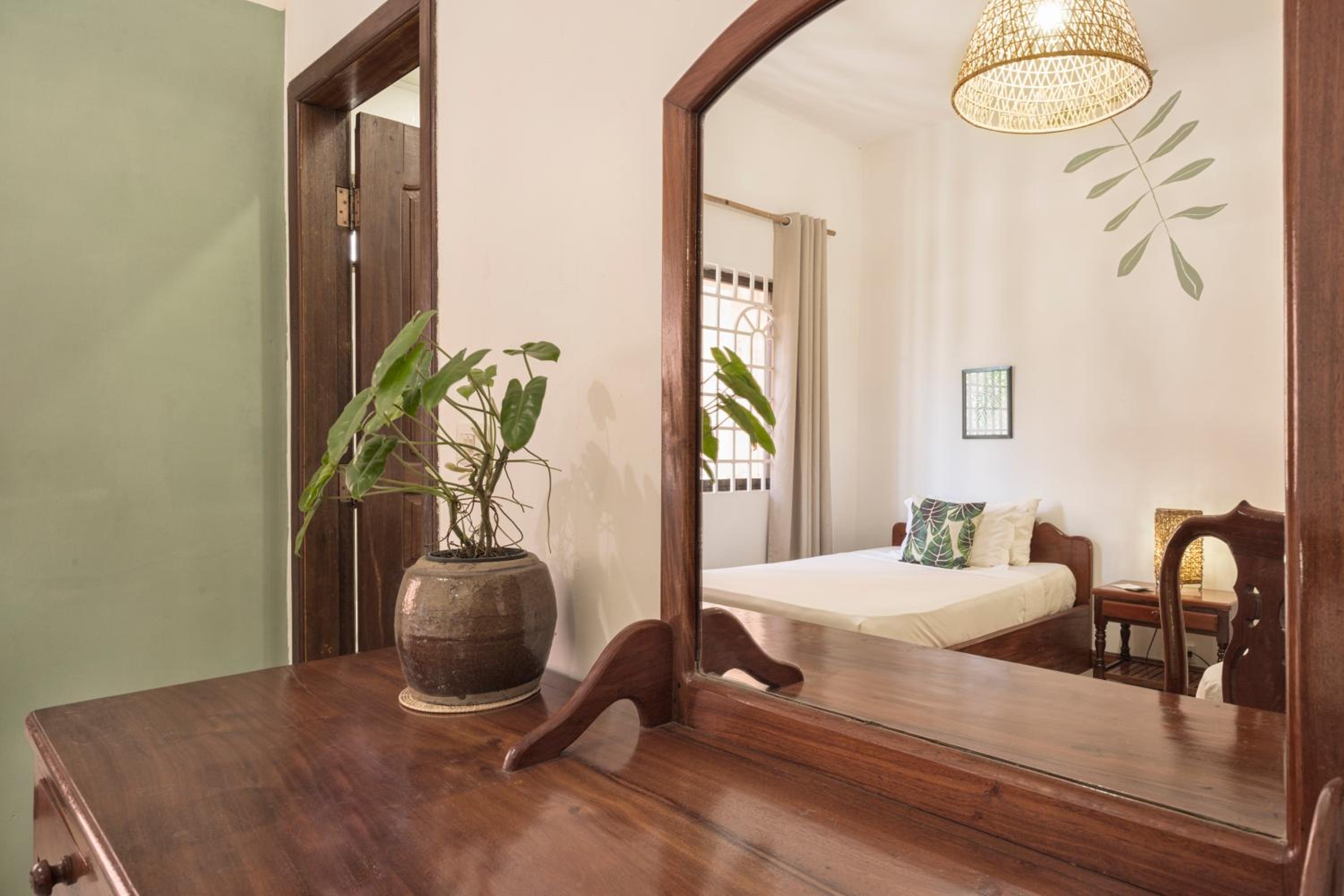 Twin Room - Photo 2