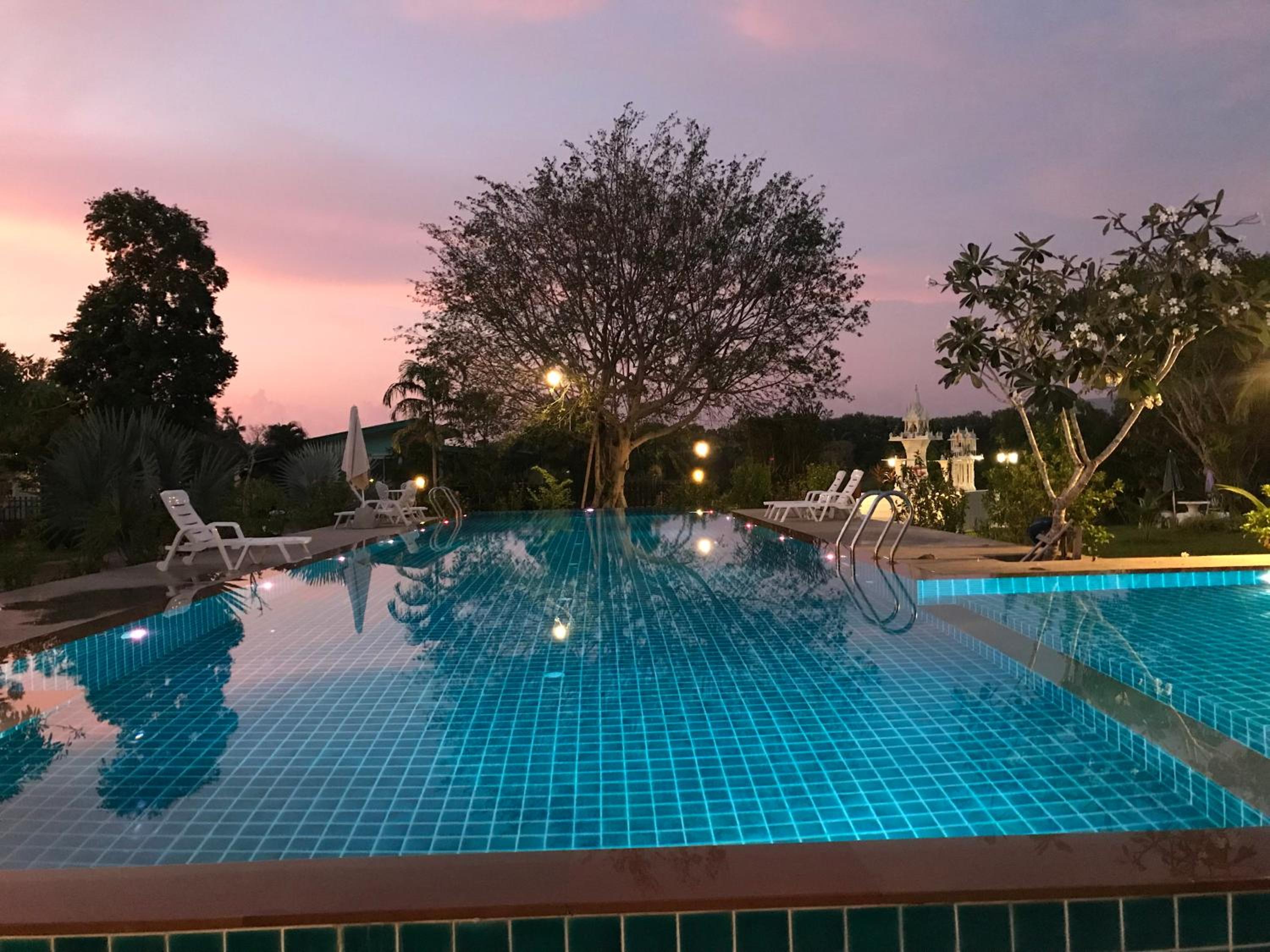 Villa with Garden View - Photo 26