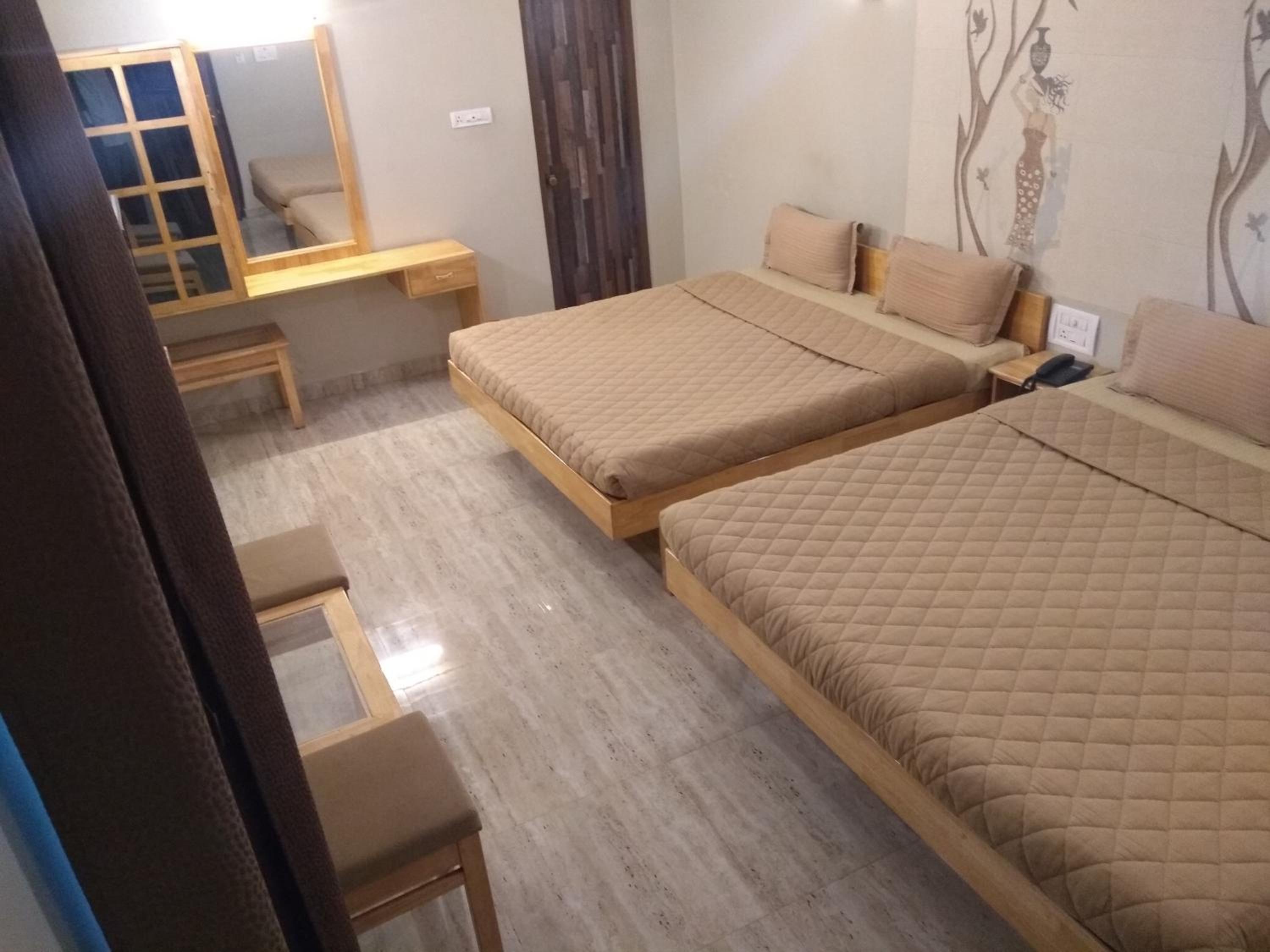 Comfort Quadruple Room - Photo 1