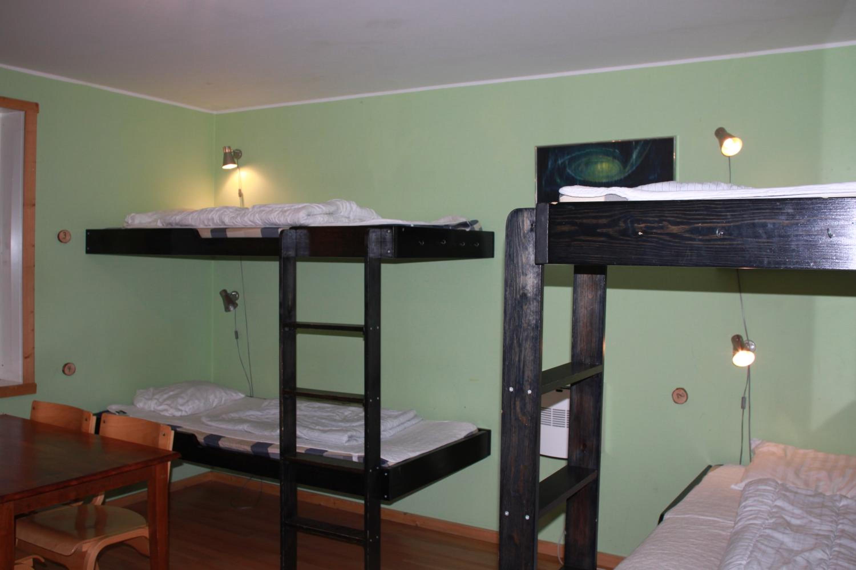 Bed in 6-Bed Mixed Dormitory Room photo 2