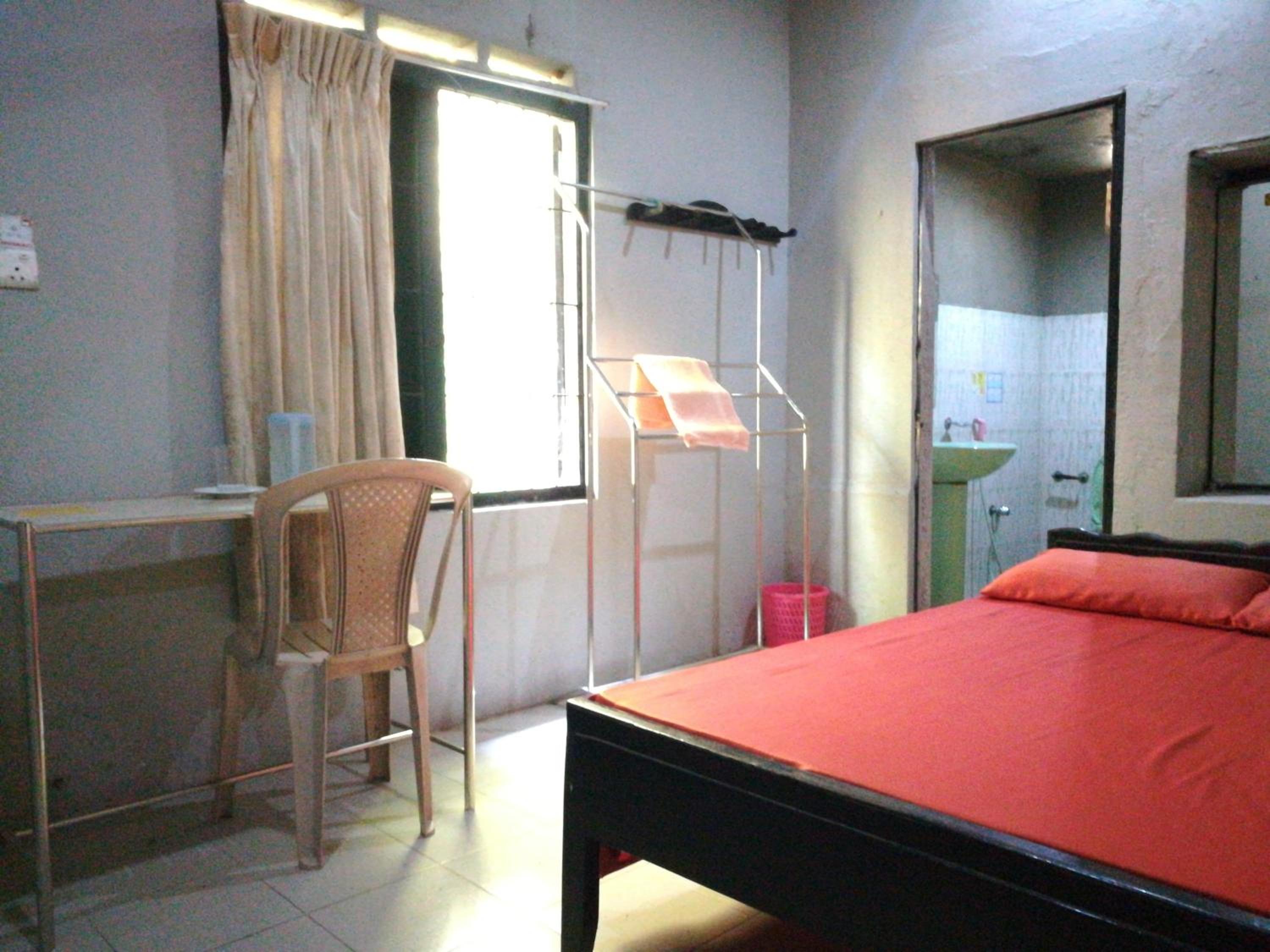 Double Room With Private Bathroom photo 1