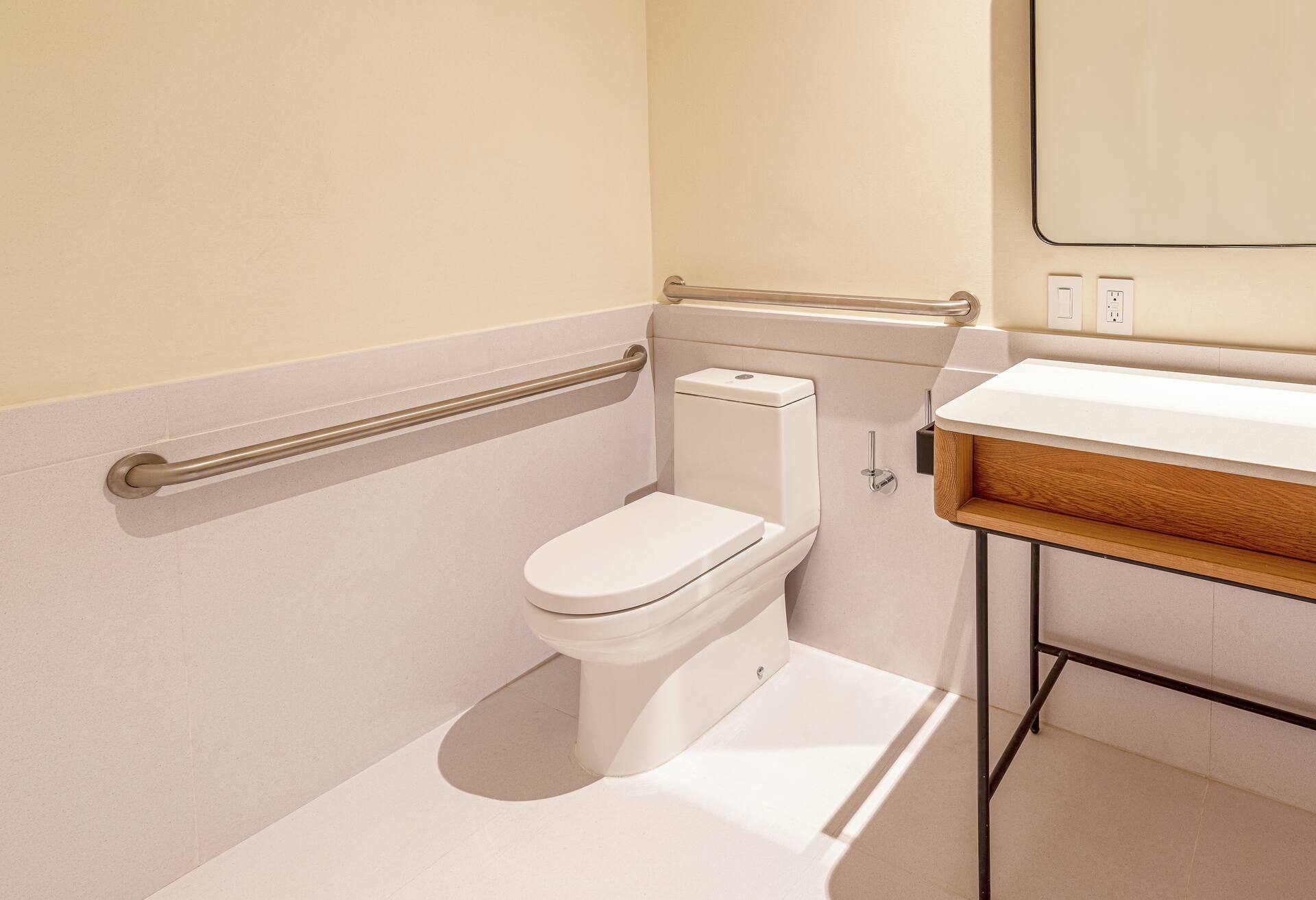 1 King Mobility Accessible, Roll in Shower