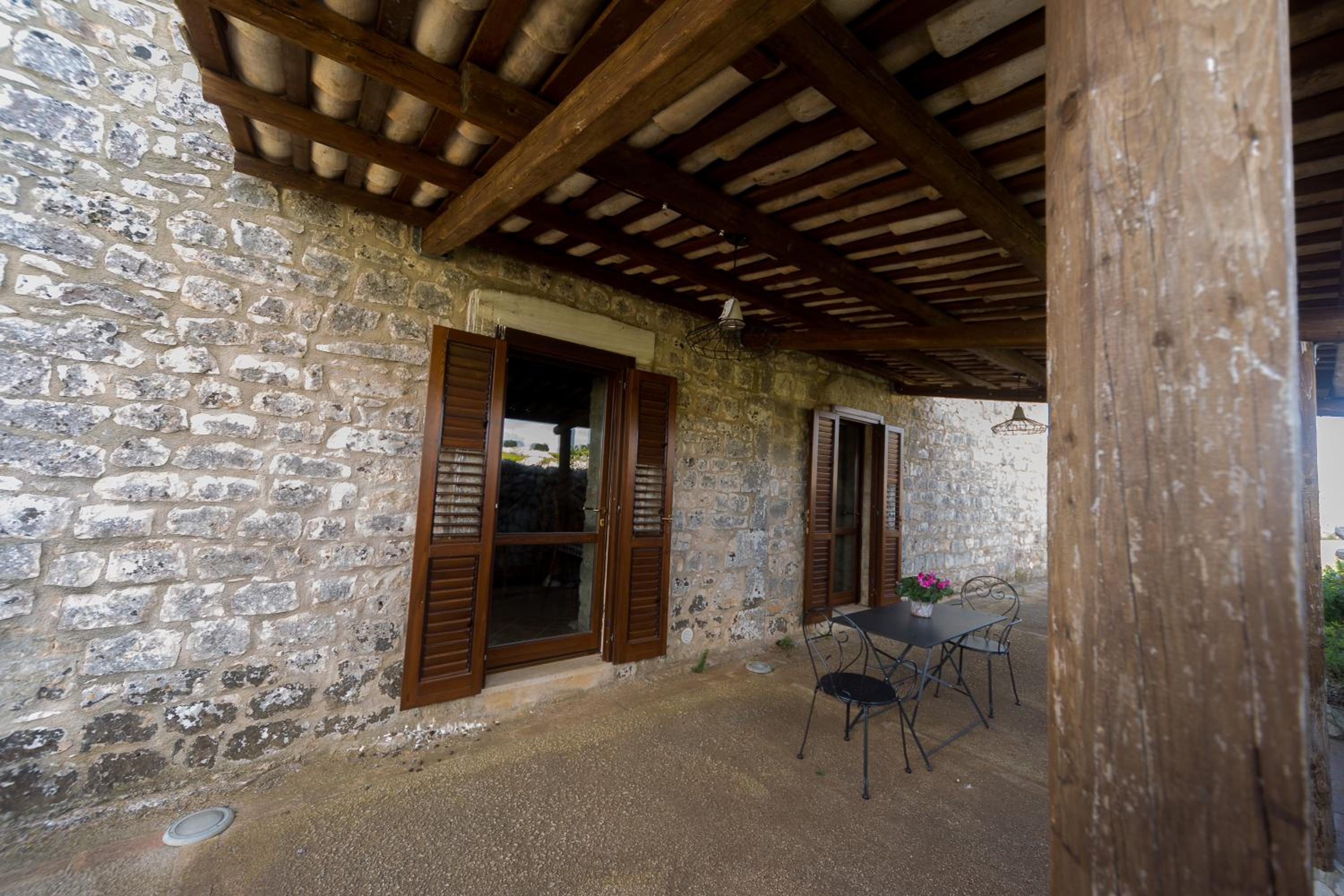 Maisonette photo 3
