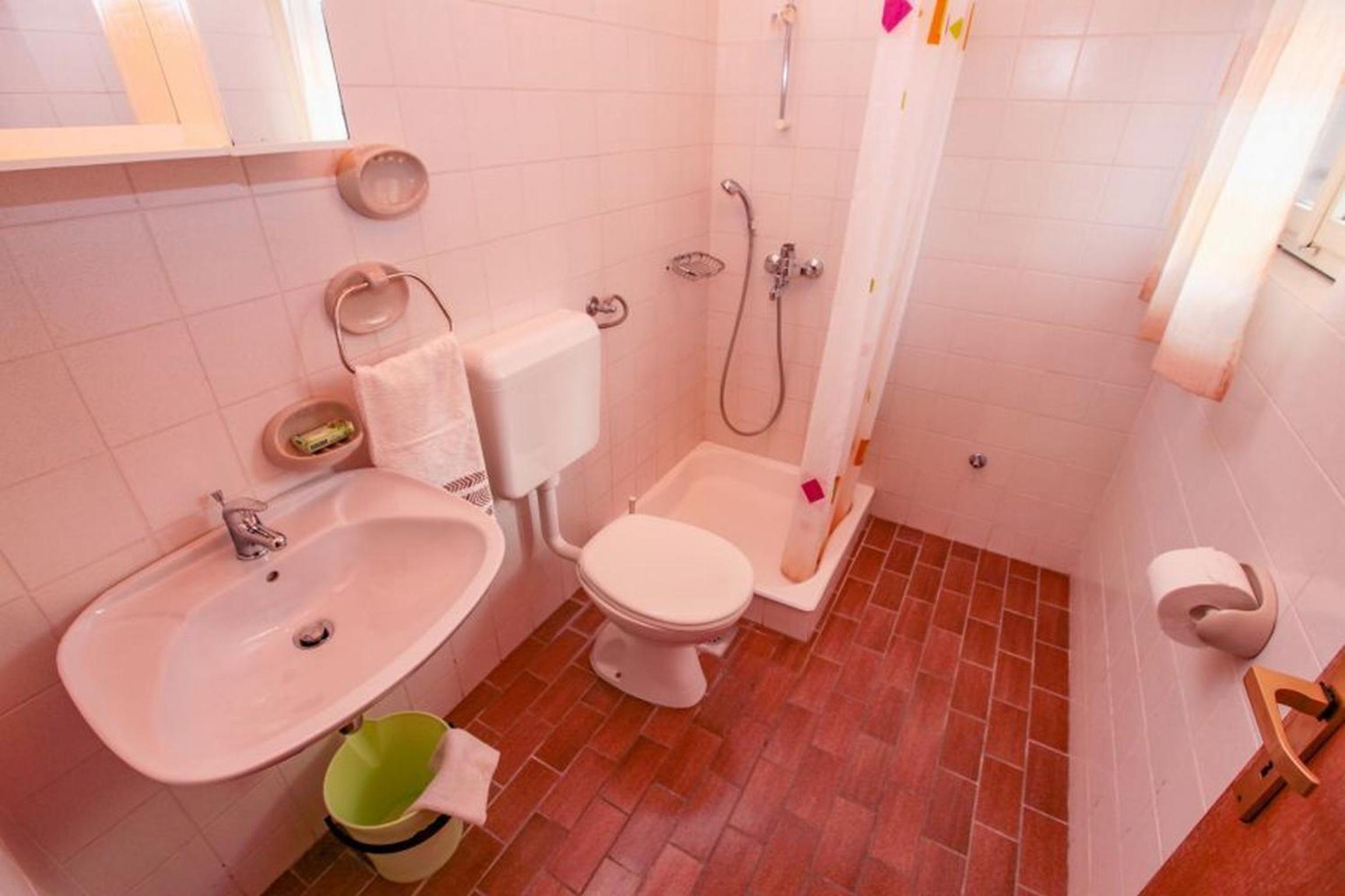 One-Bedroom Suite photo 3