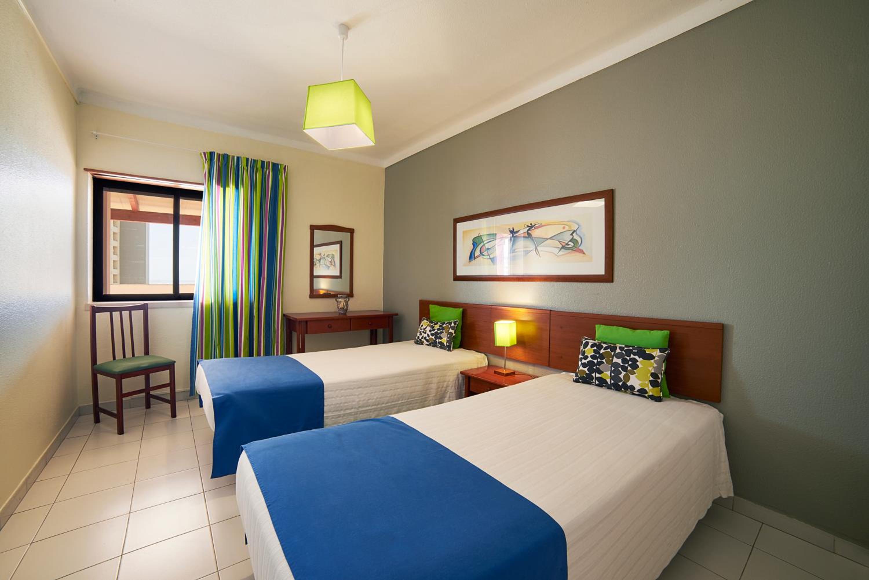 Two-Bedroom Apartment (5 Adults) photo 2