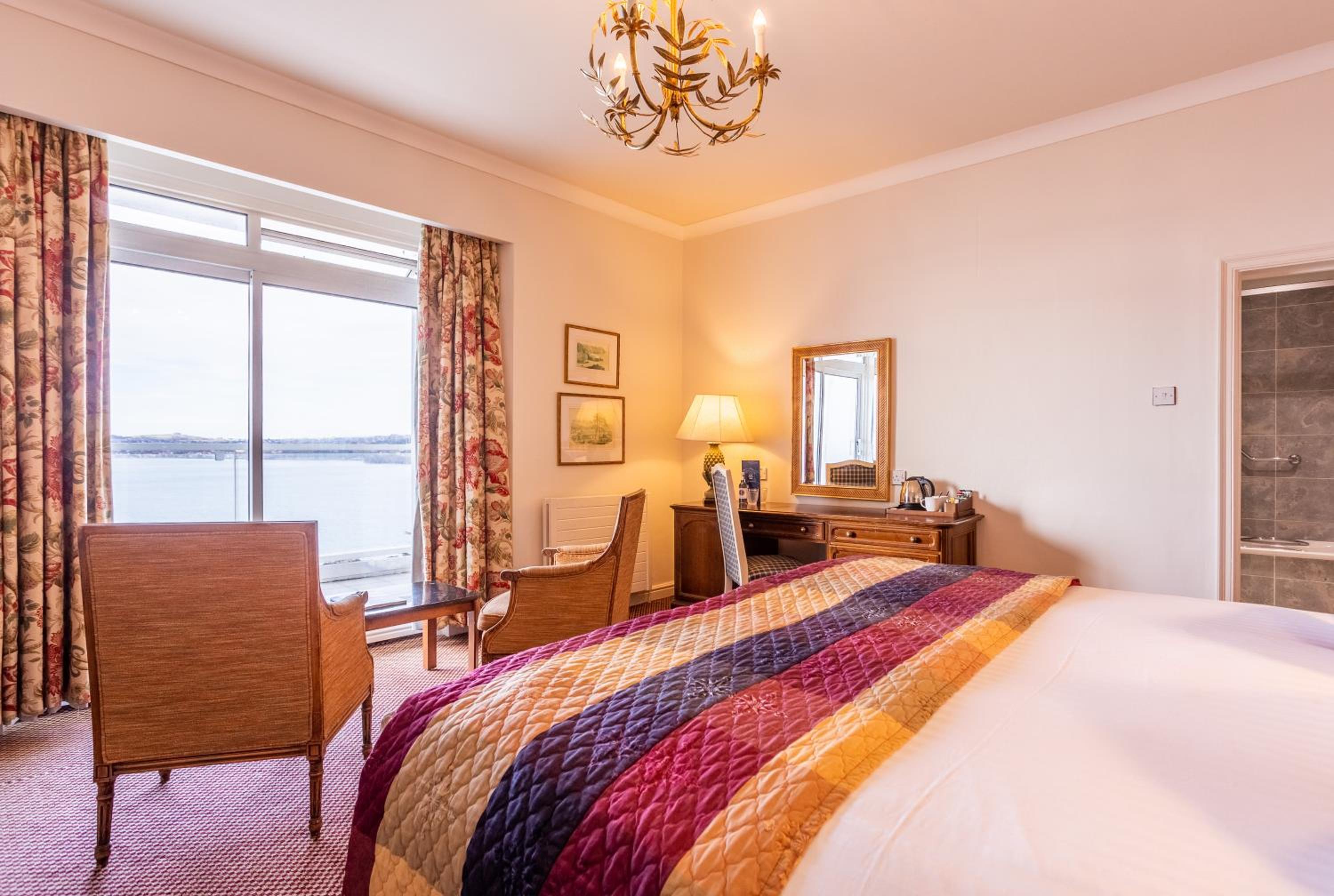 Deluxe Double Room with Sea View - Photo 2