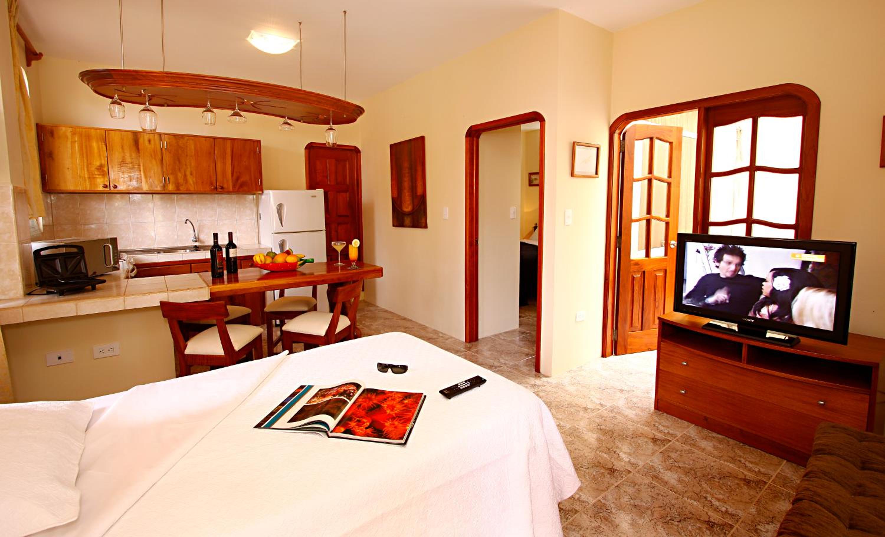 Standard Double Suite
