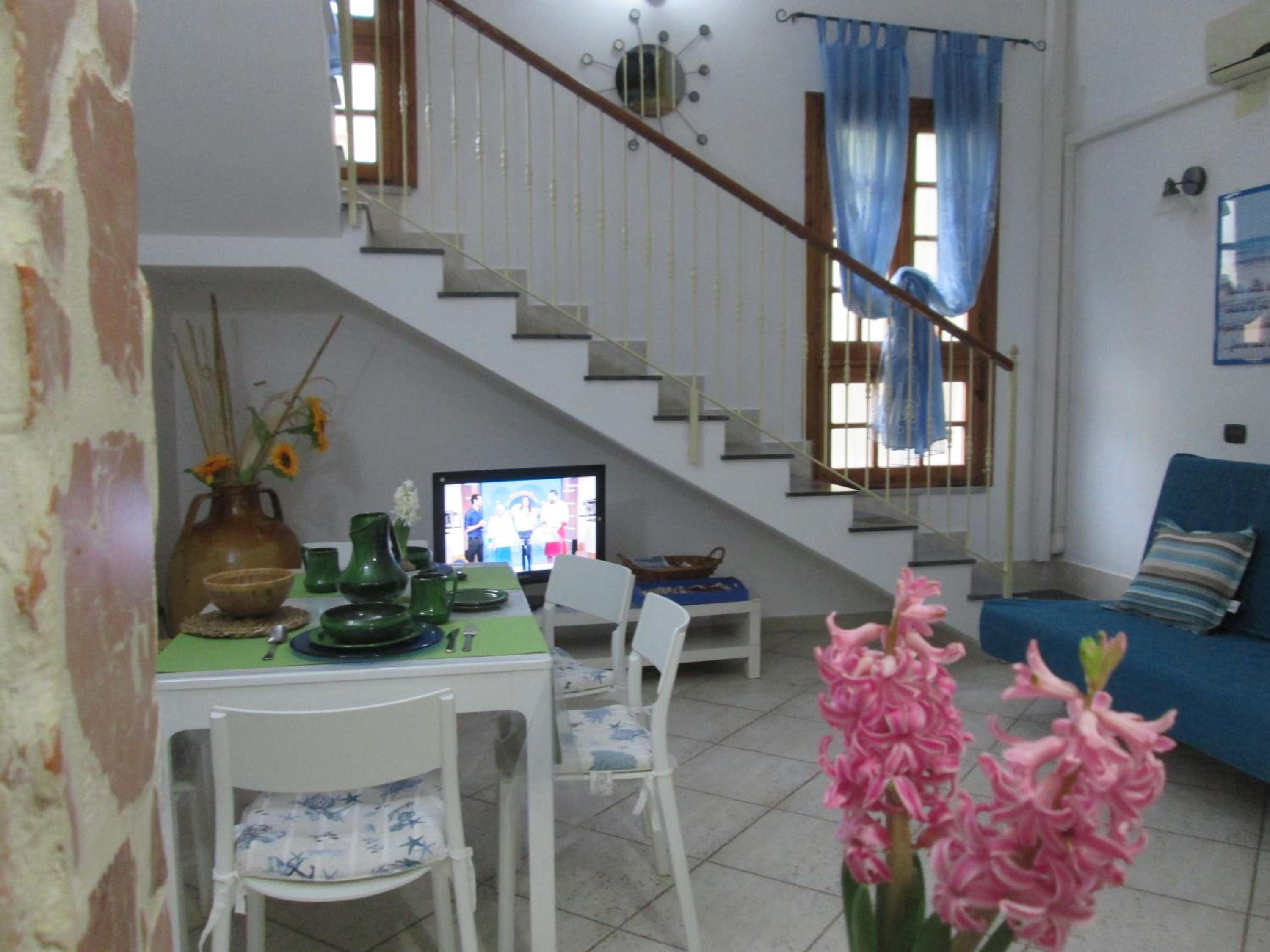 Apartment - Split Level photo 1