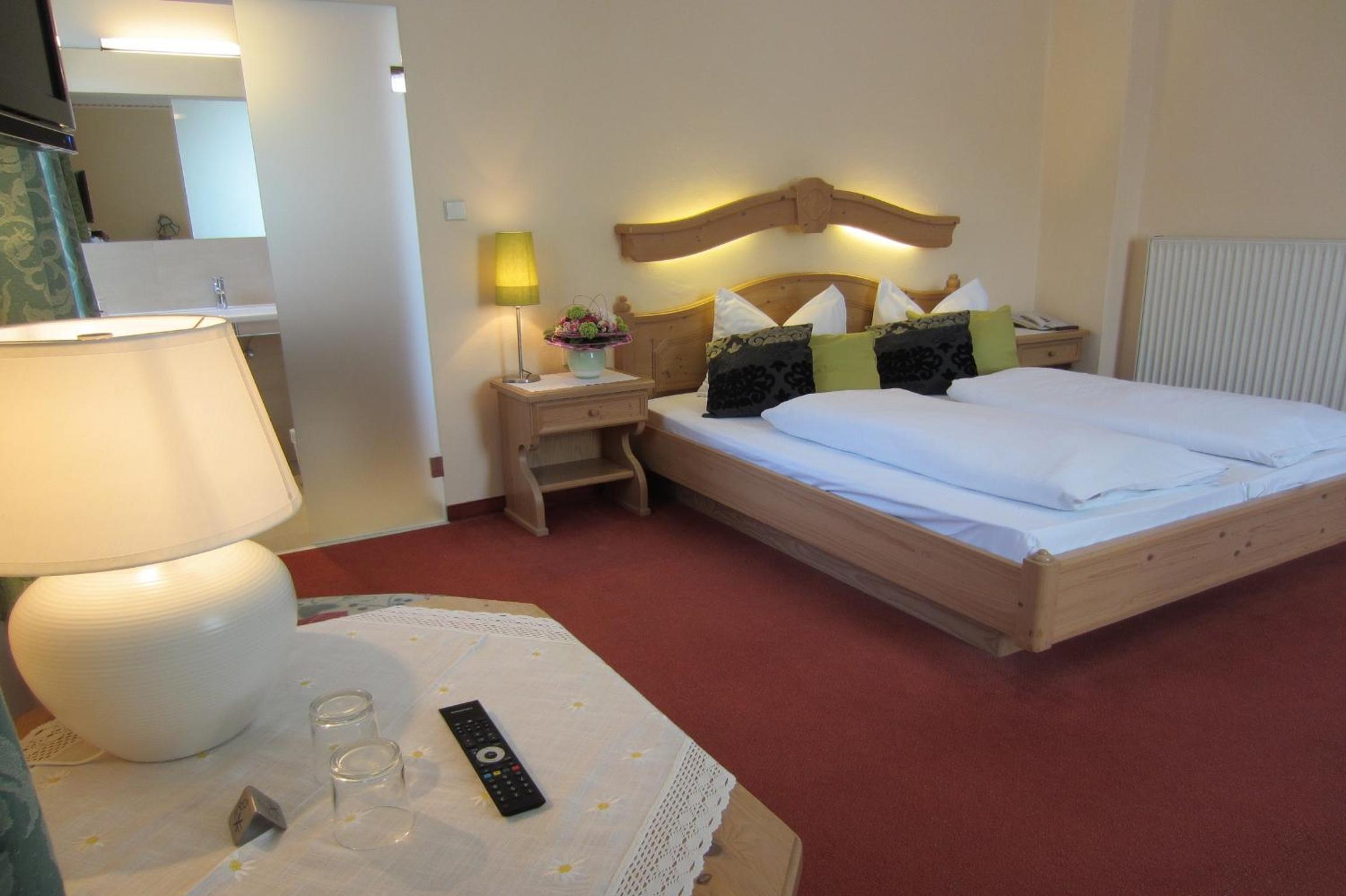 Double Room - Photo 3