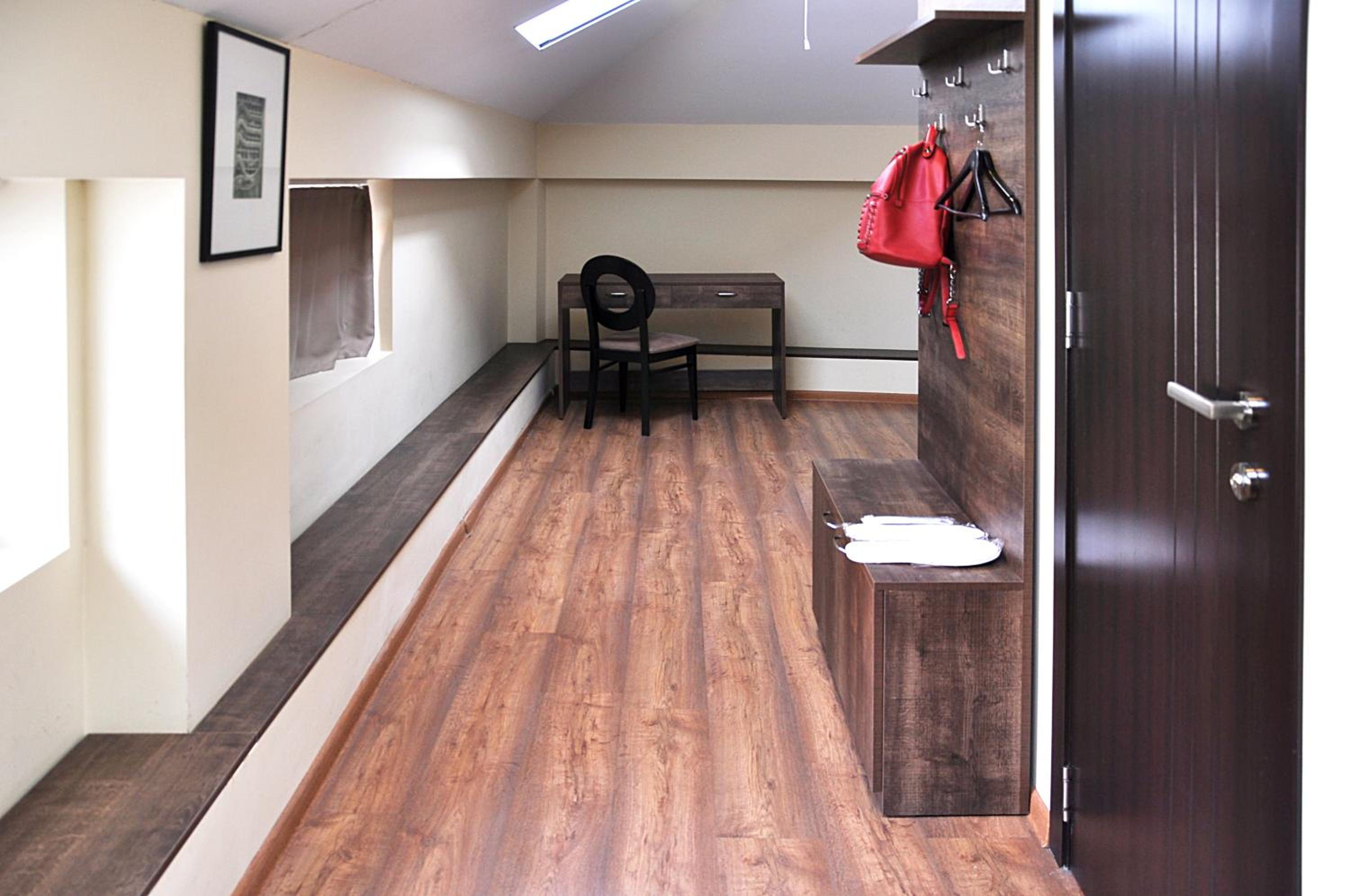 Standard Double or Twin Room - Photo 32