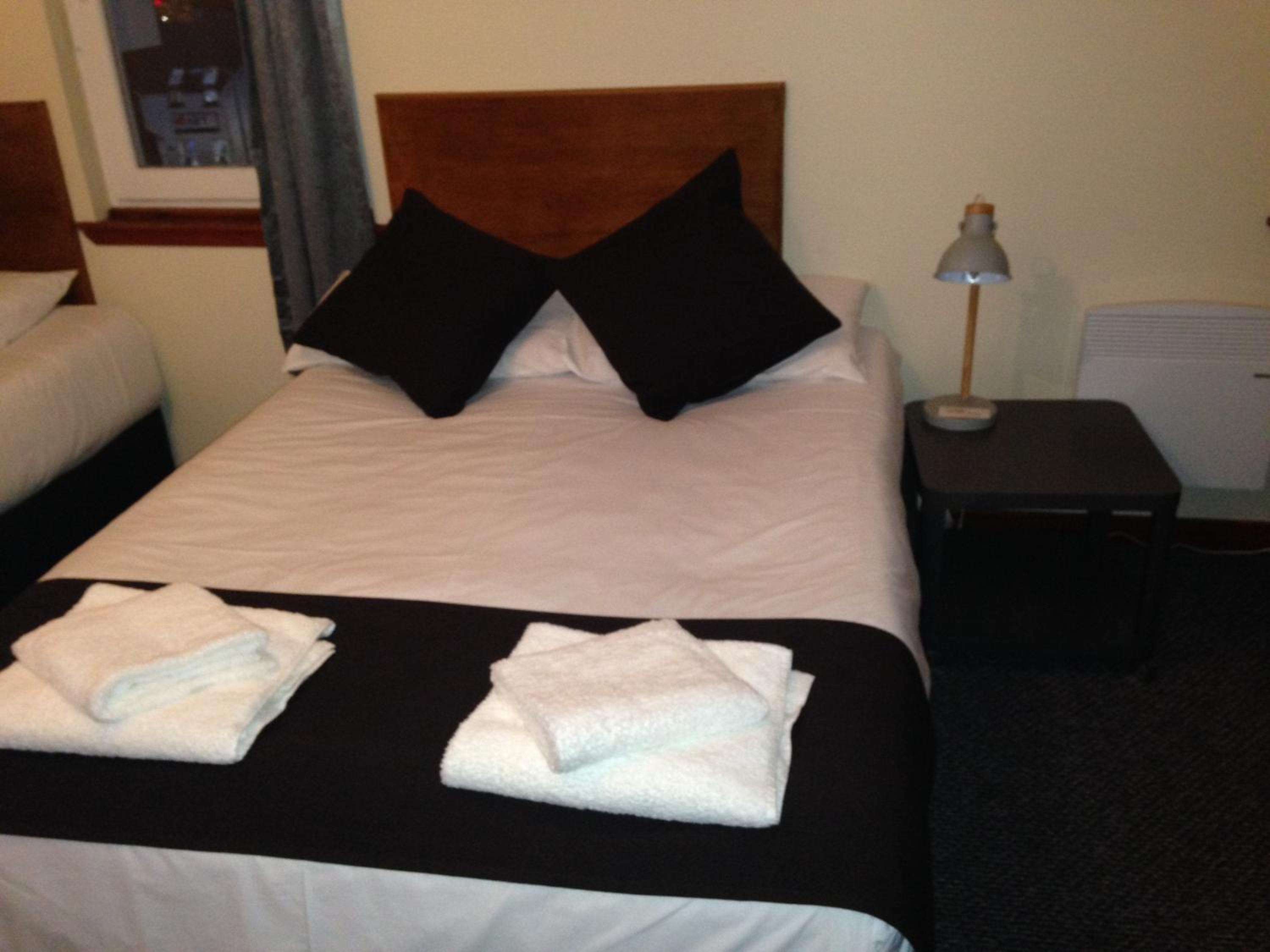 Triple Room with Shower - Photo 3