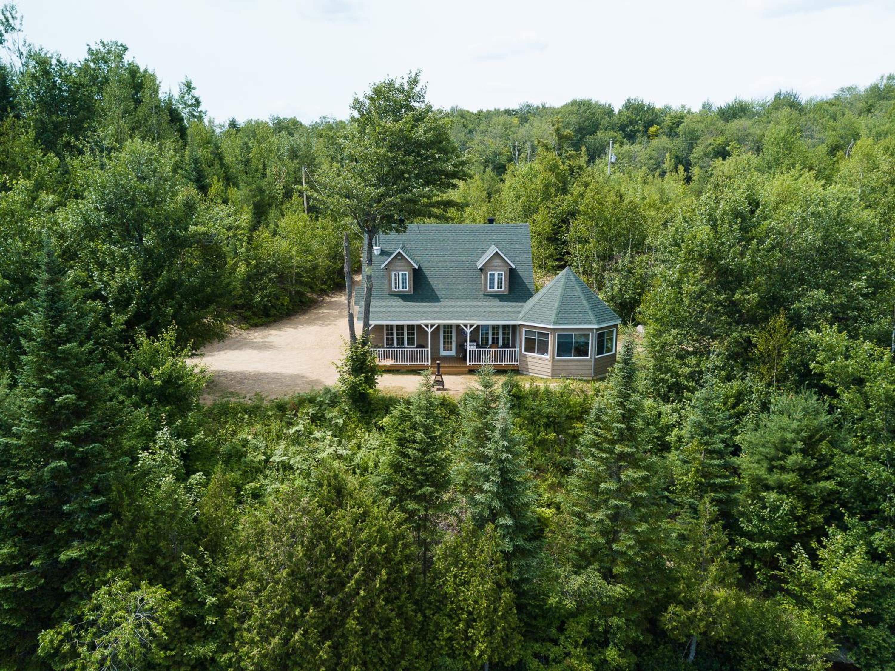 Four-Bedroom Cottage