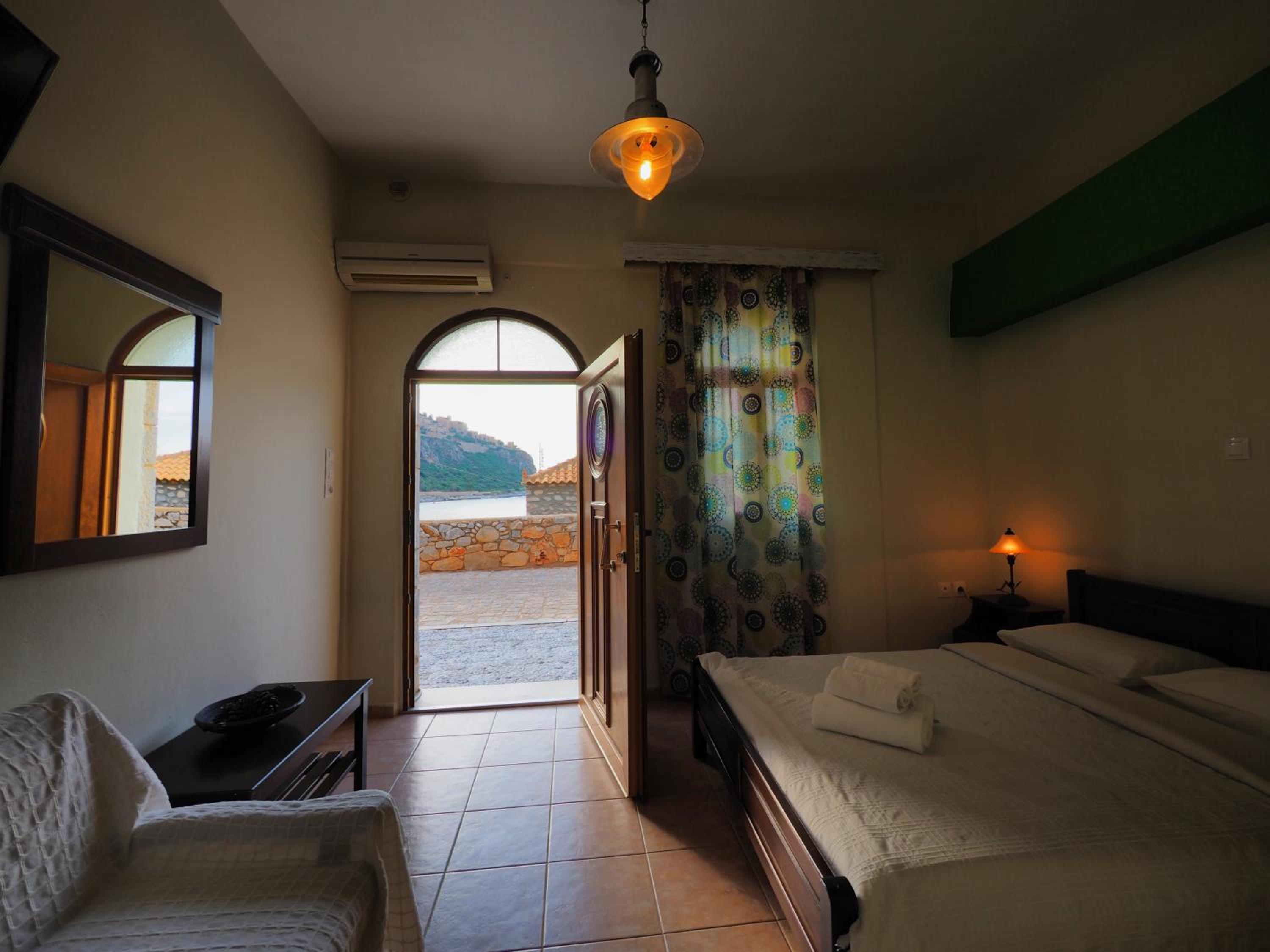 Studio With Sea View - Ground Floor photo 3