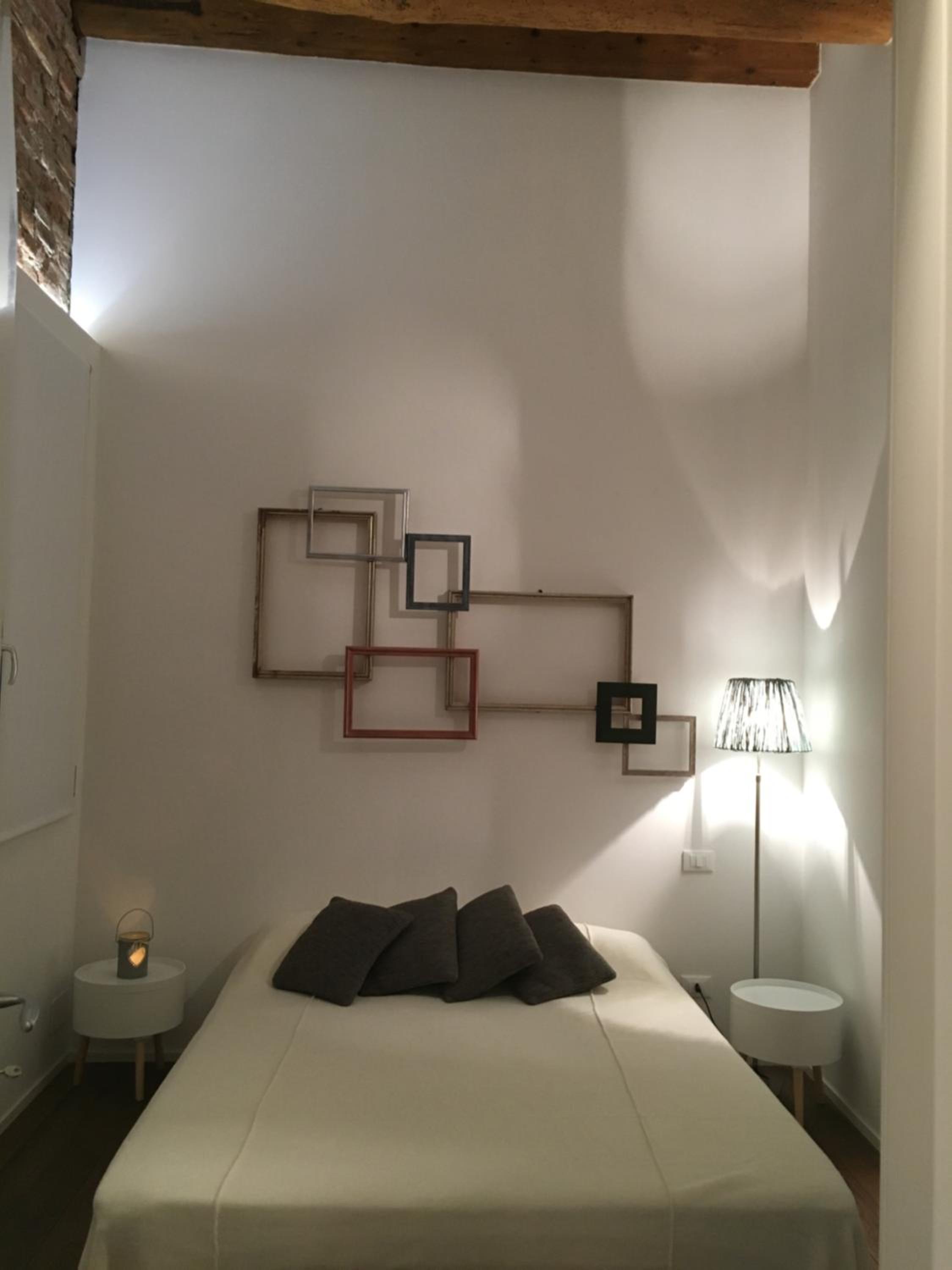 Double Room with Private Bathroom photo 3