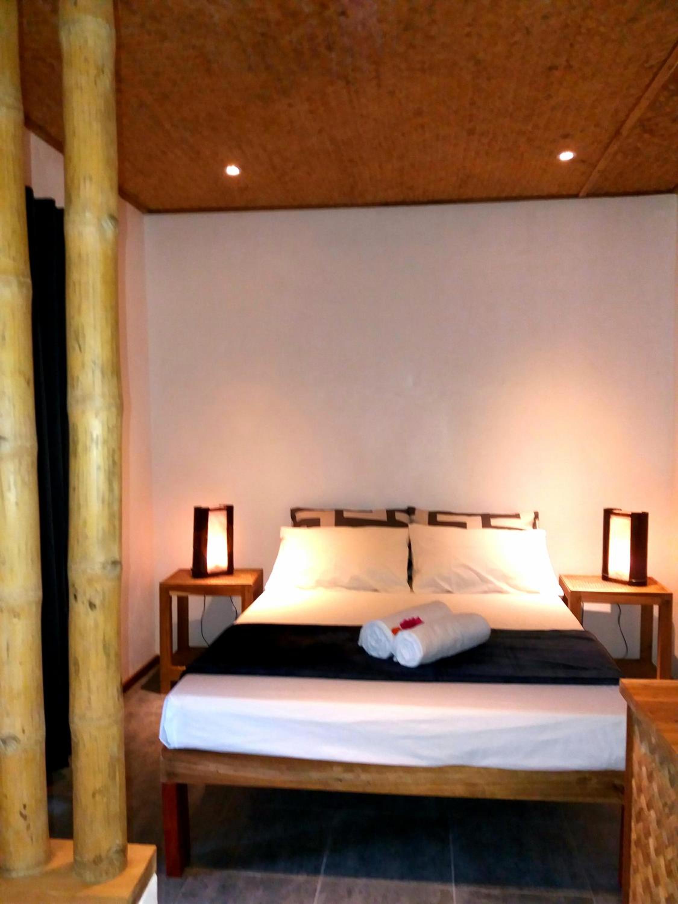 Deluxe Double Room - Photo 22