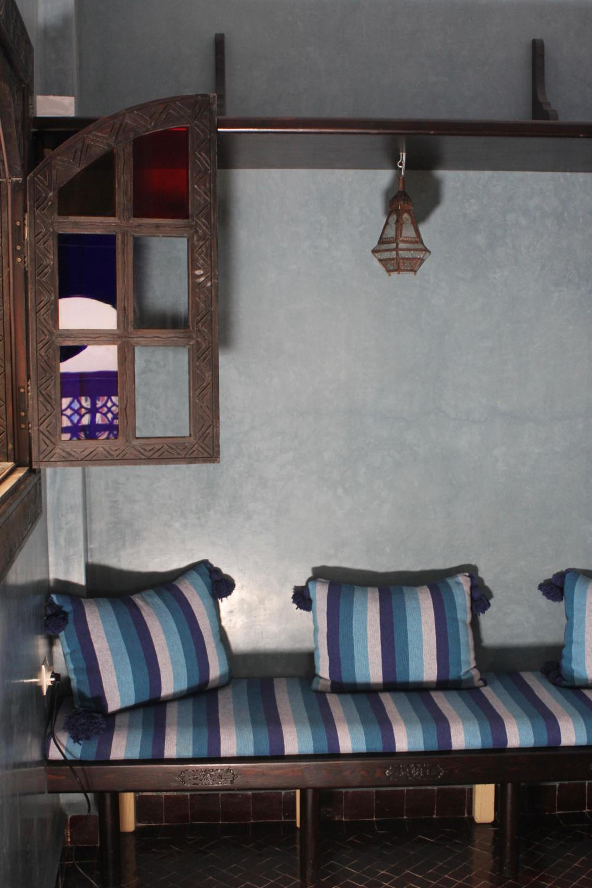 Apartment with Terrace - Photo 24