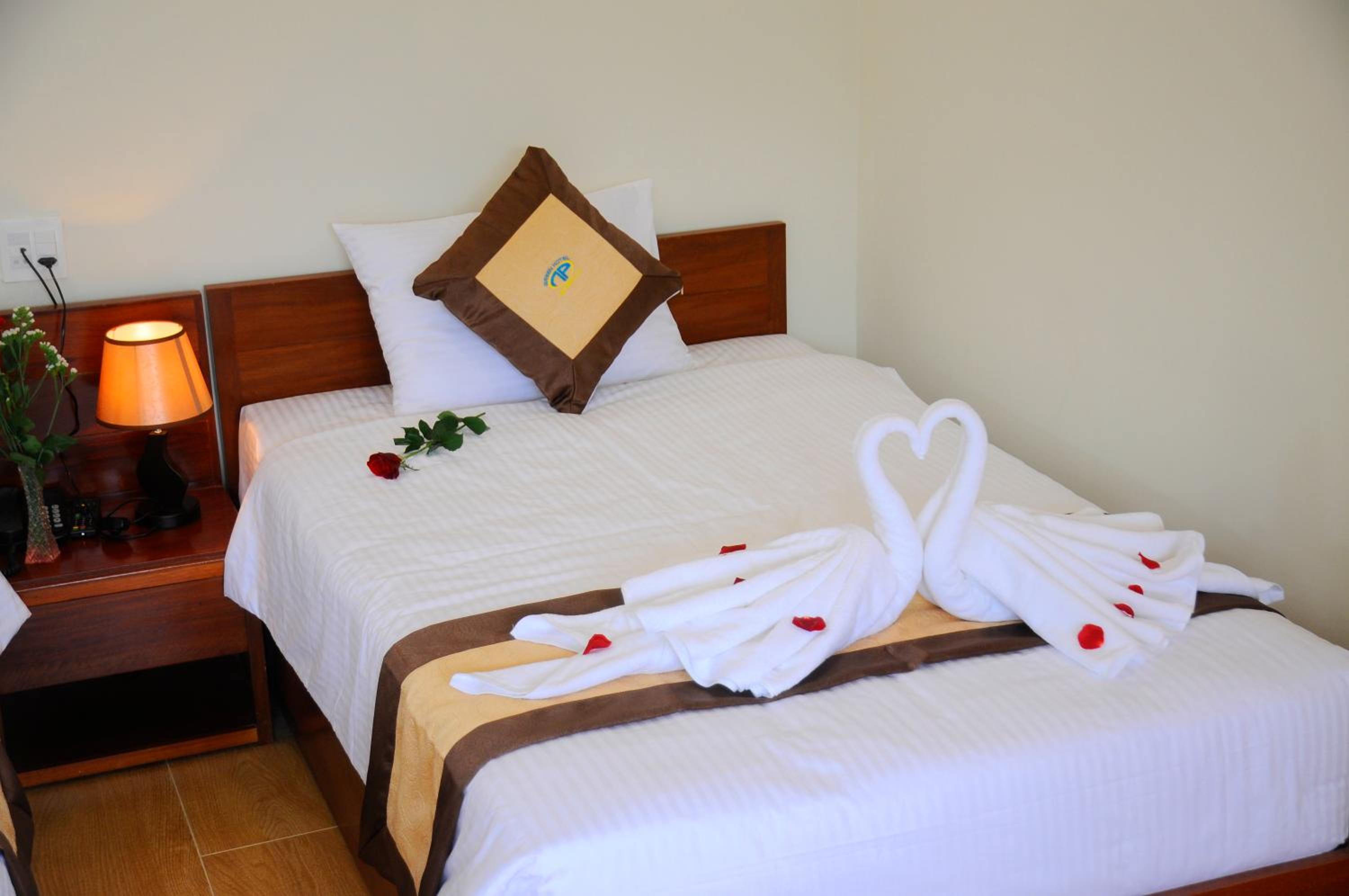 Double Room - Photo 9