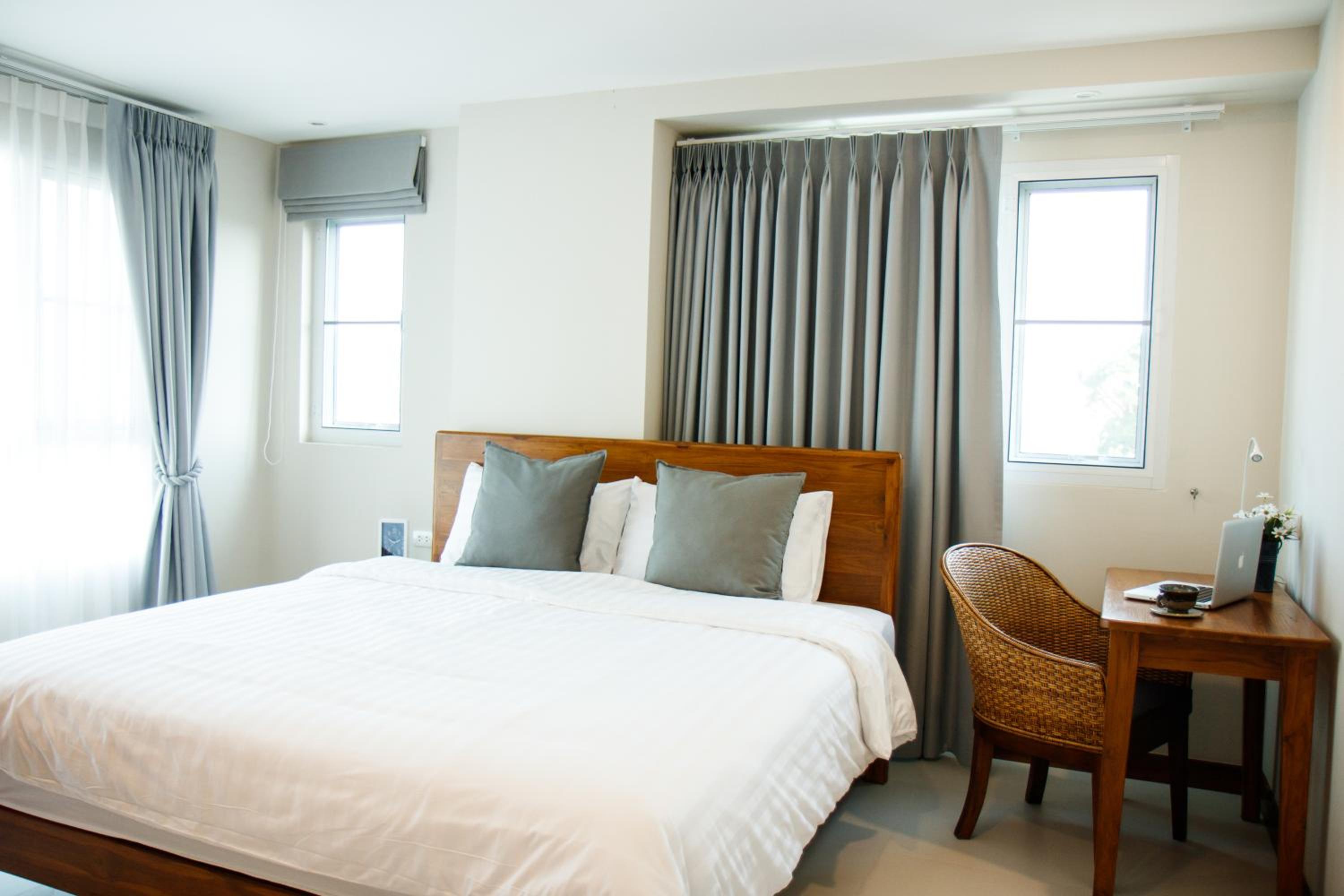 Two-Bedroom Suite - Photo 15