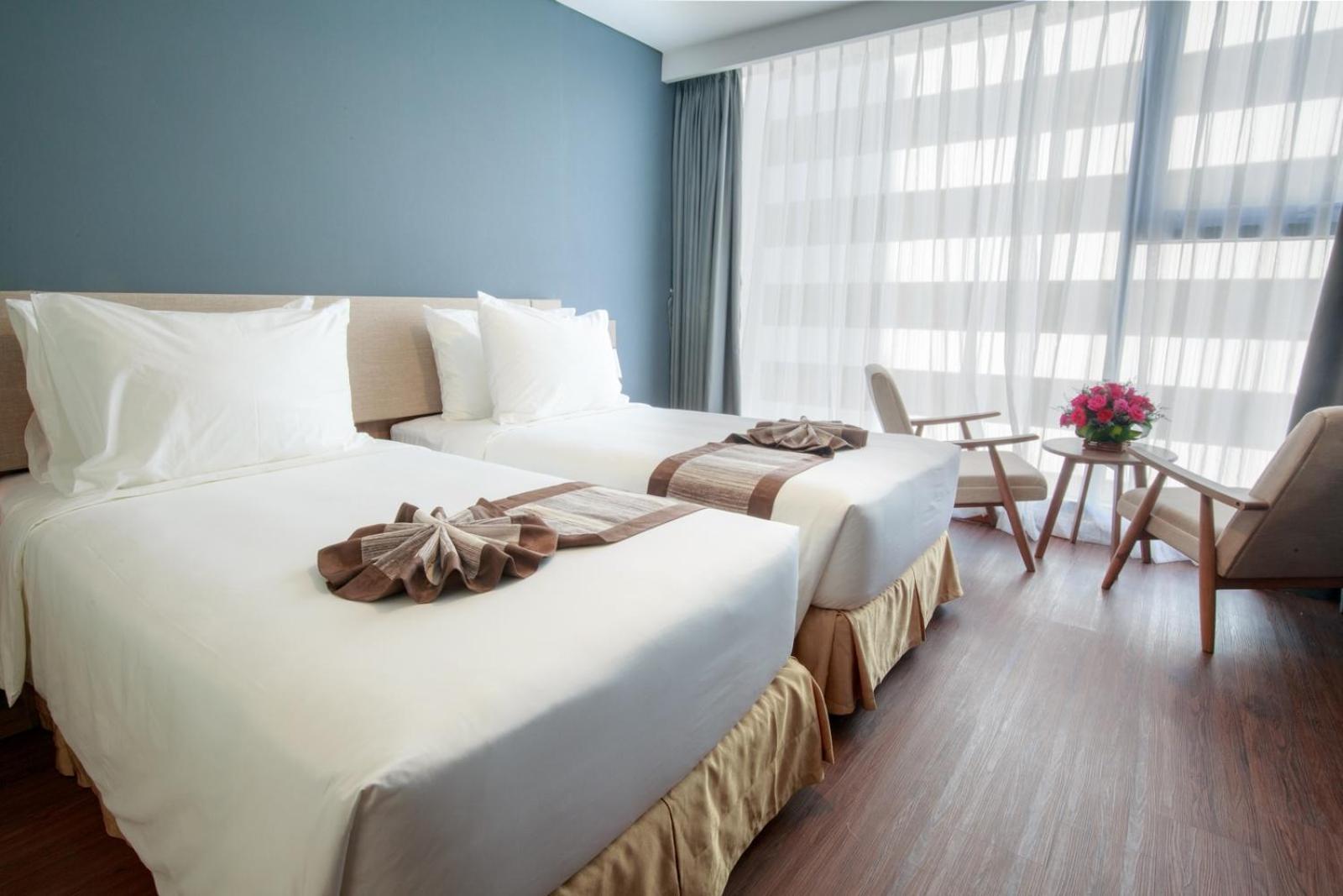Deluxe Double or Twin Room with City View - Photo 1