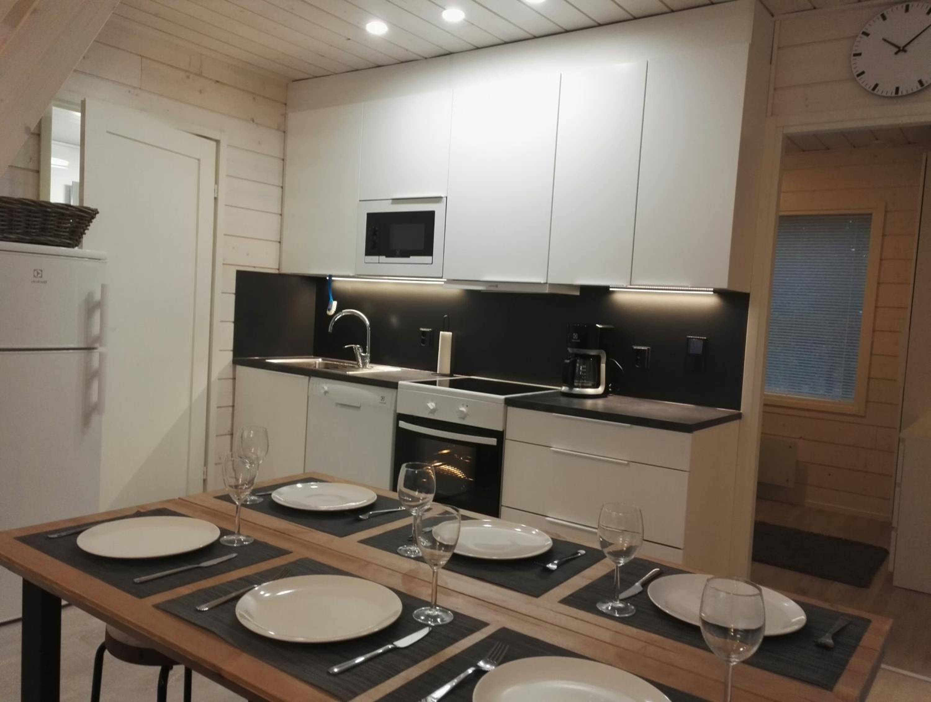 Apartment - Split Level - Photo 7