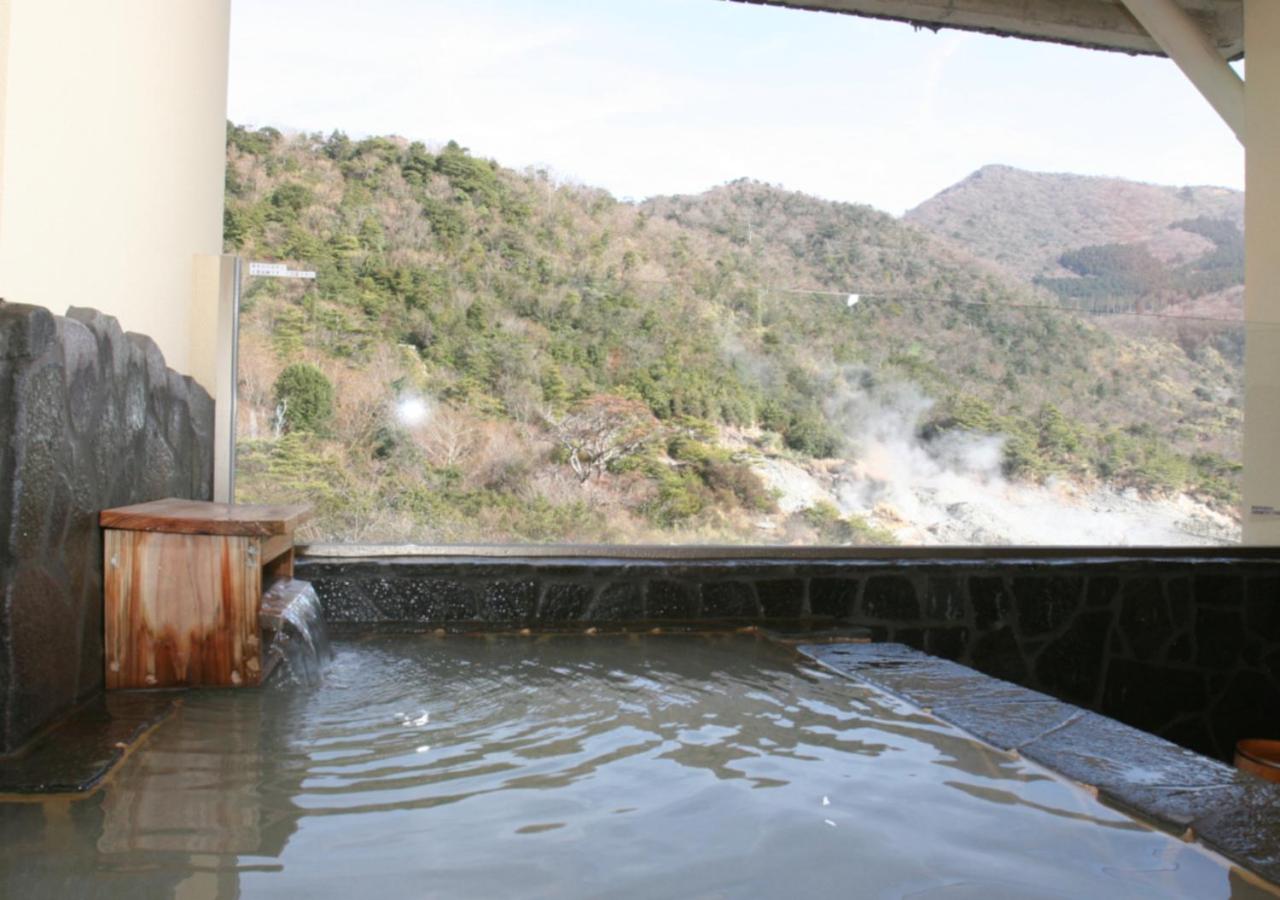 Japanese-Style Room with Open-Air Bath - Photo 3