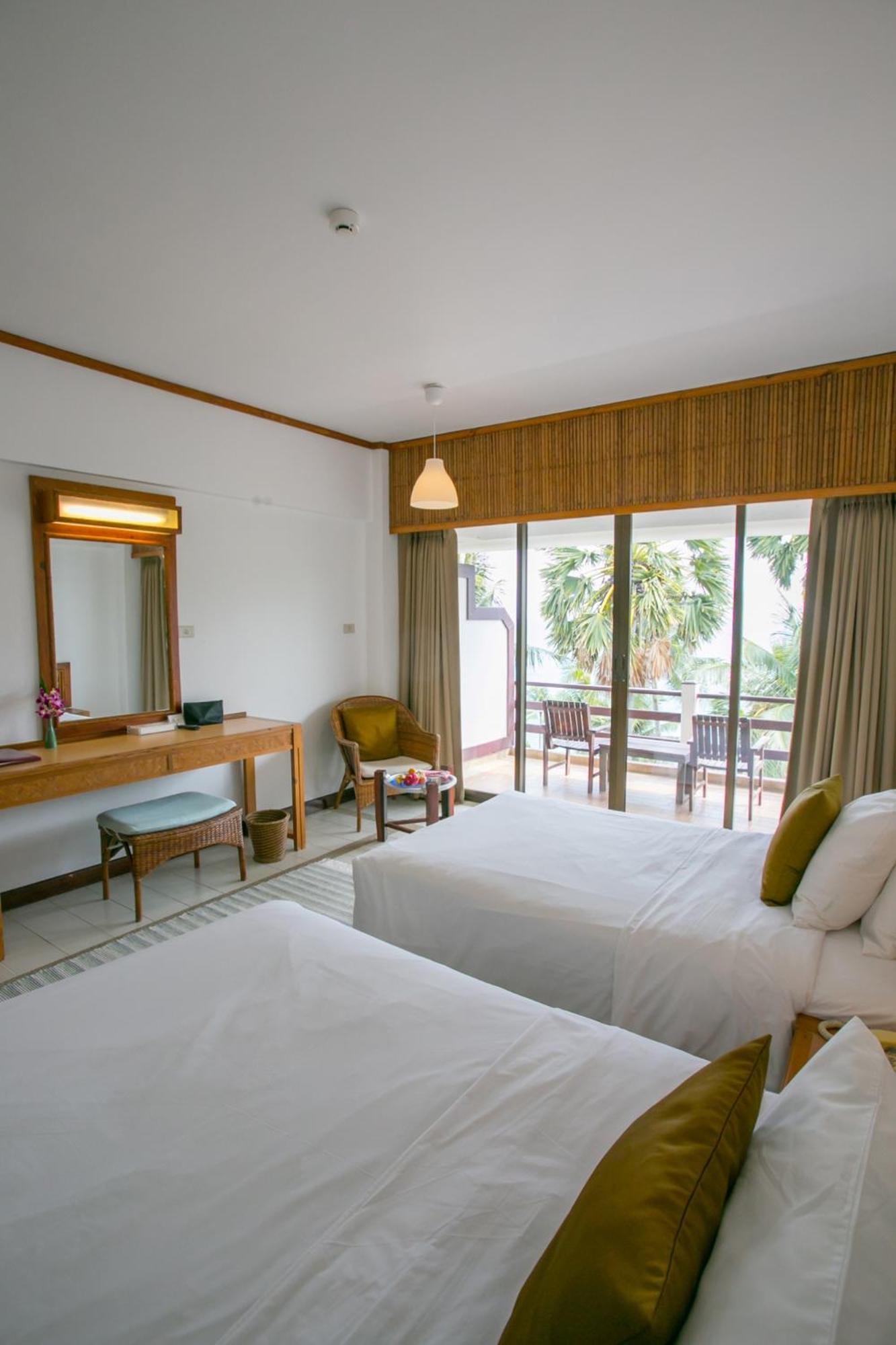 Deluxe Sea View