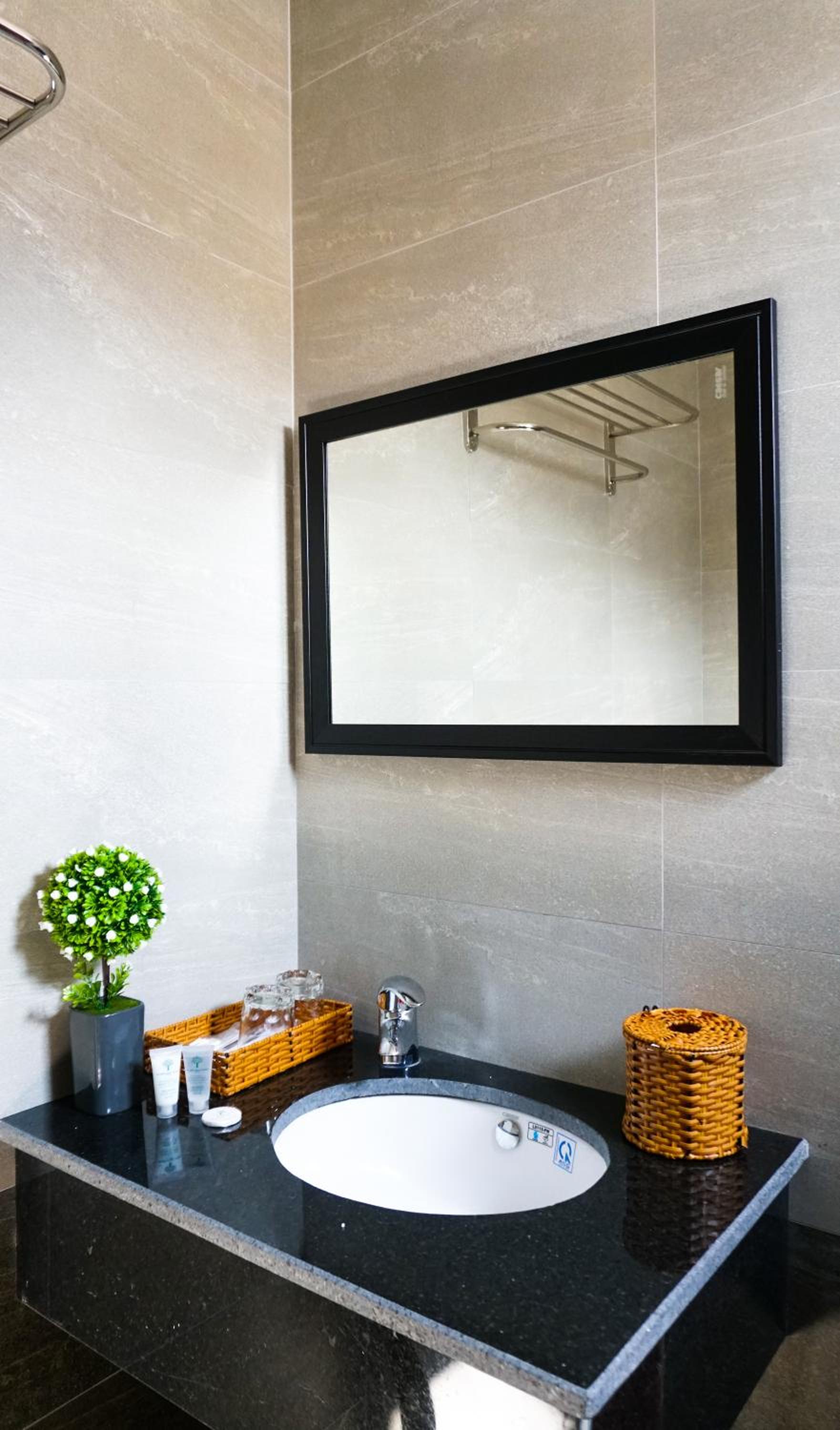 Superior Triple Room photo 3