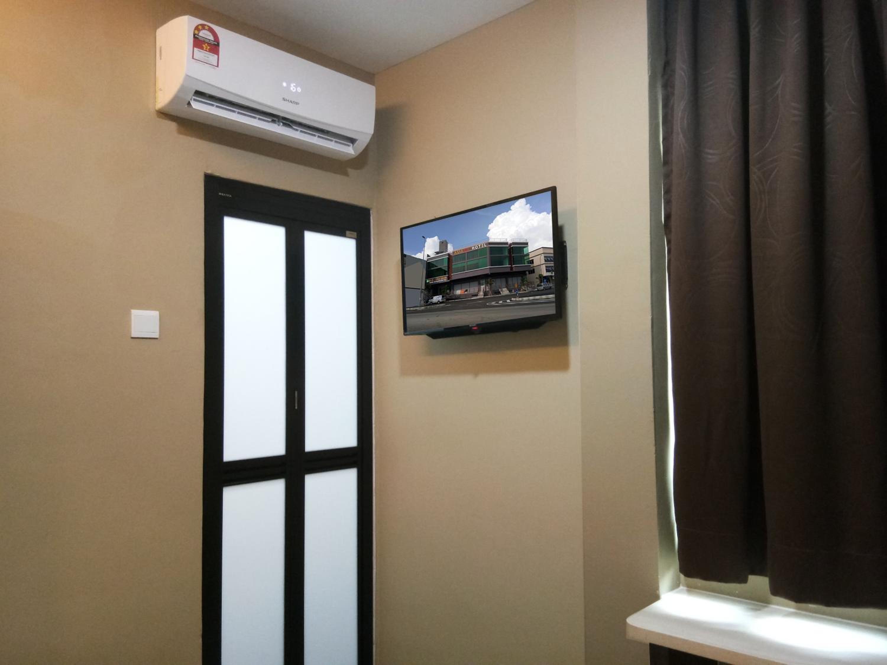 Single Room (Window) photo 3