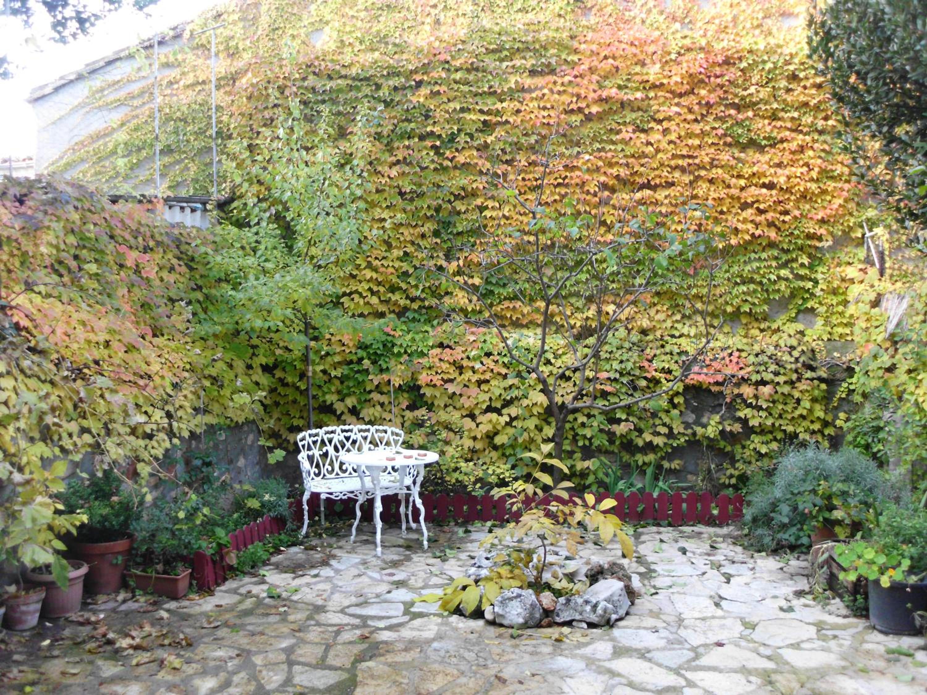 Apartment - Photo 28