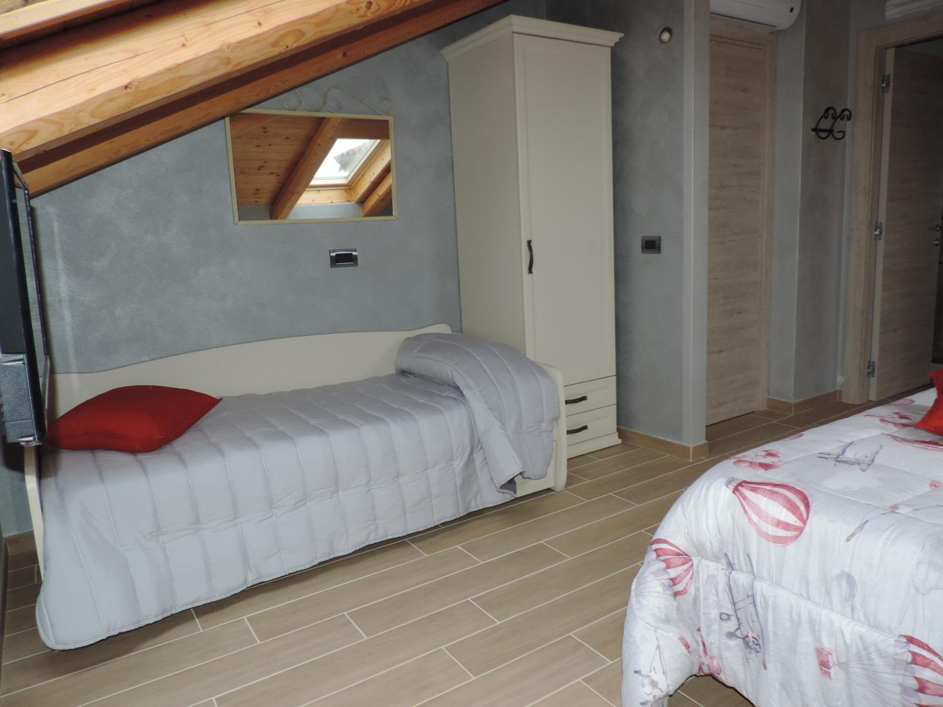 Quadruple Room photo 2