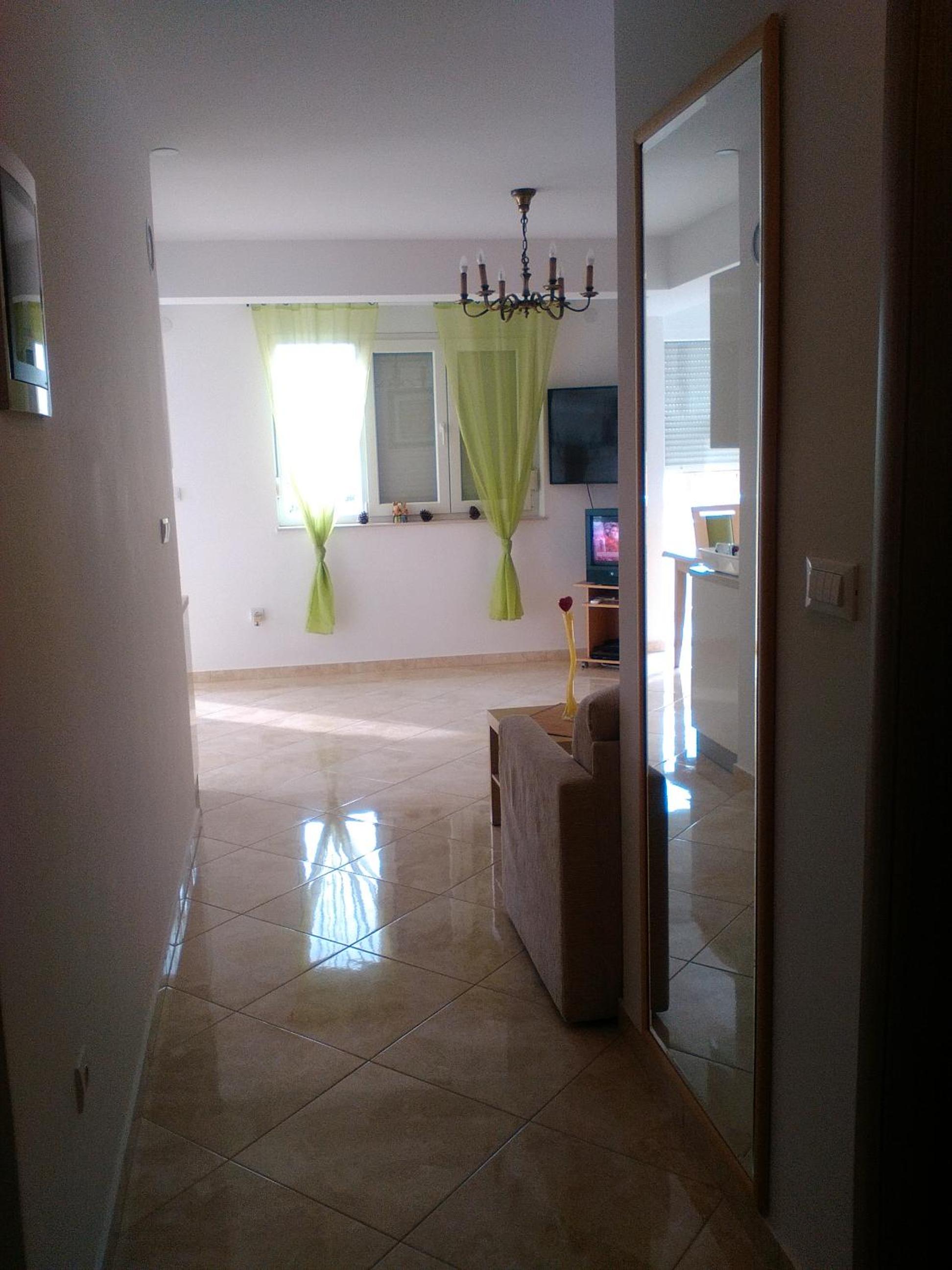 Two-Bedroom Apartment - Photo 45