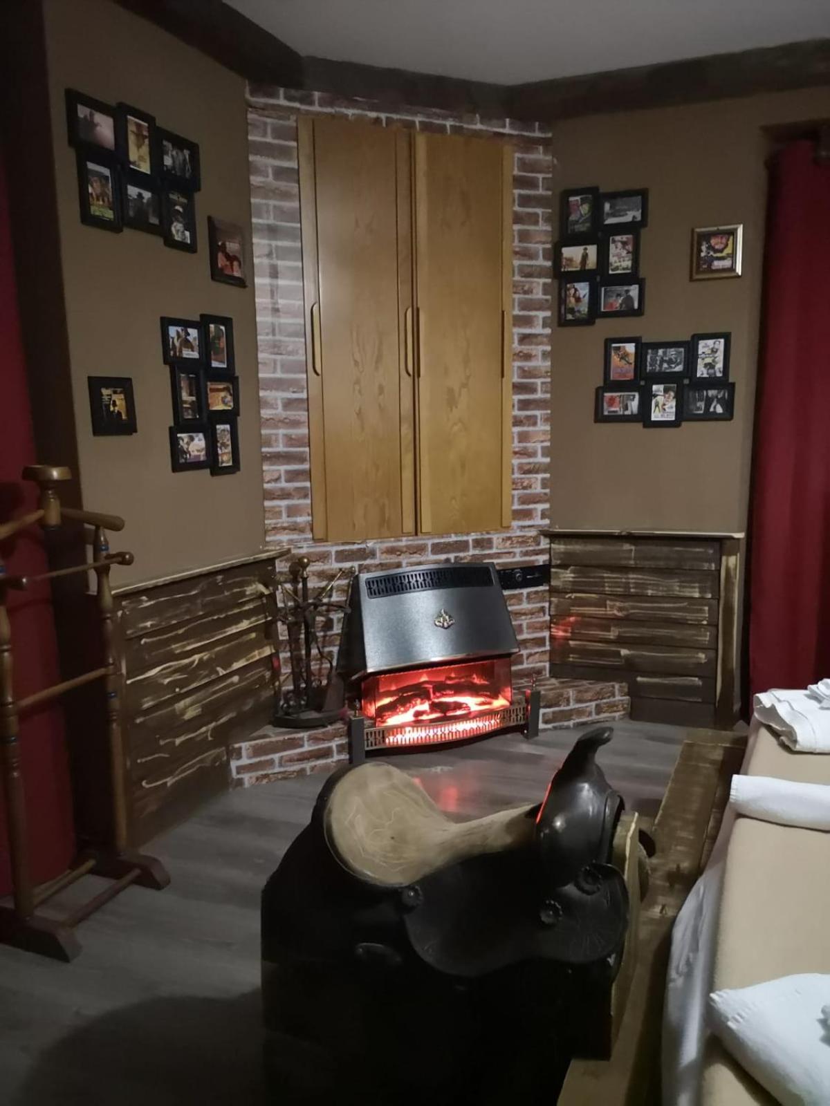 Habitación Doble con Baño Privado