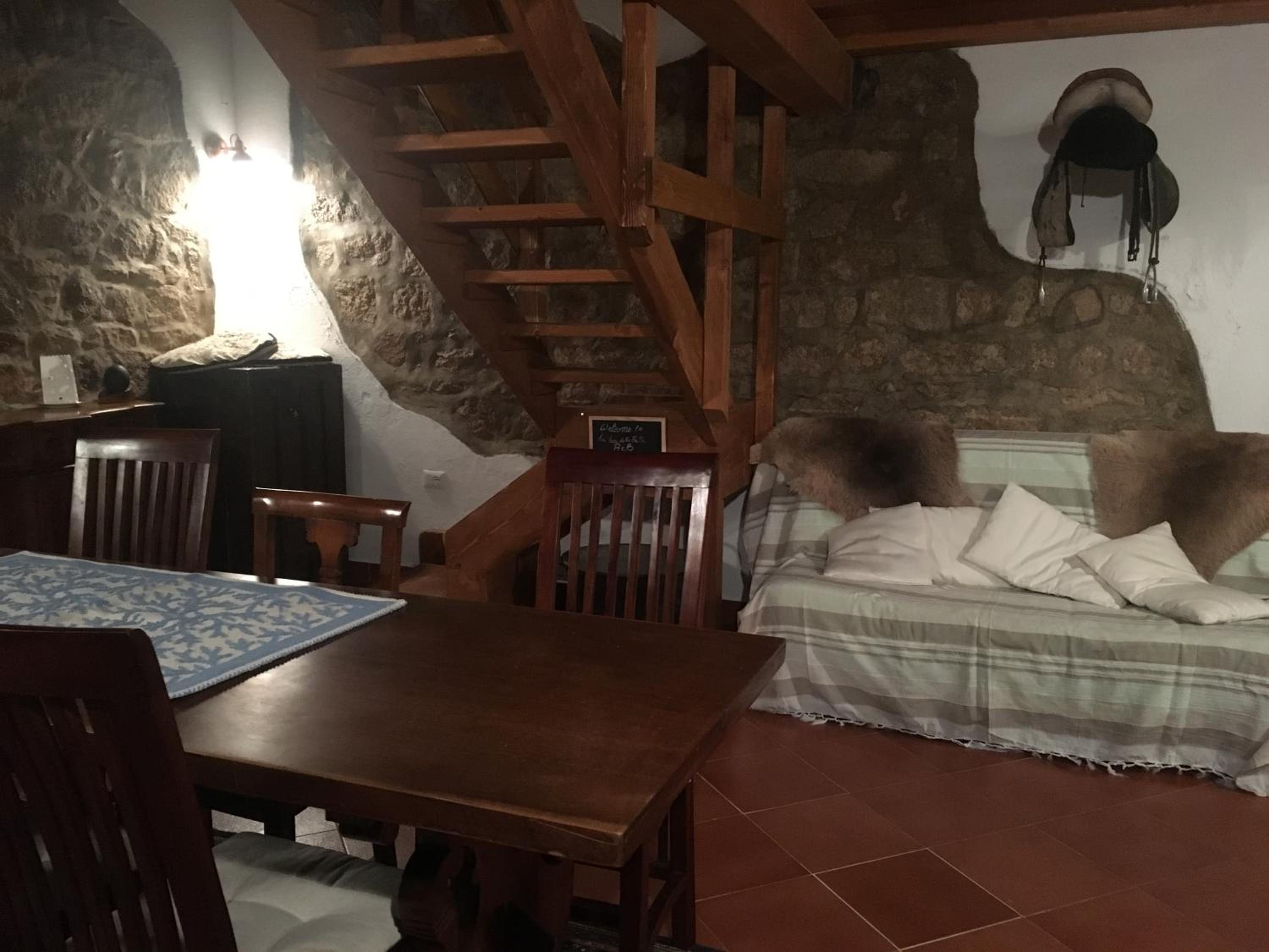 Superior Cottage with Garden 