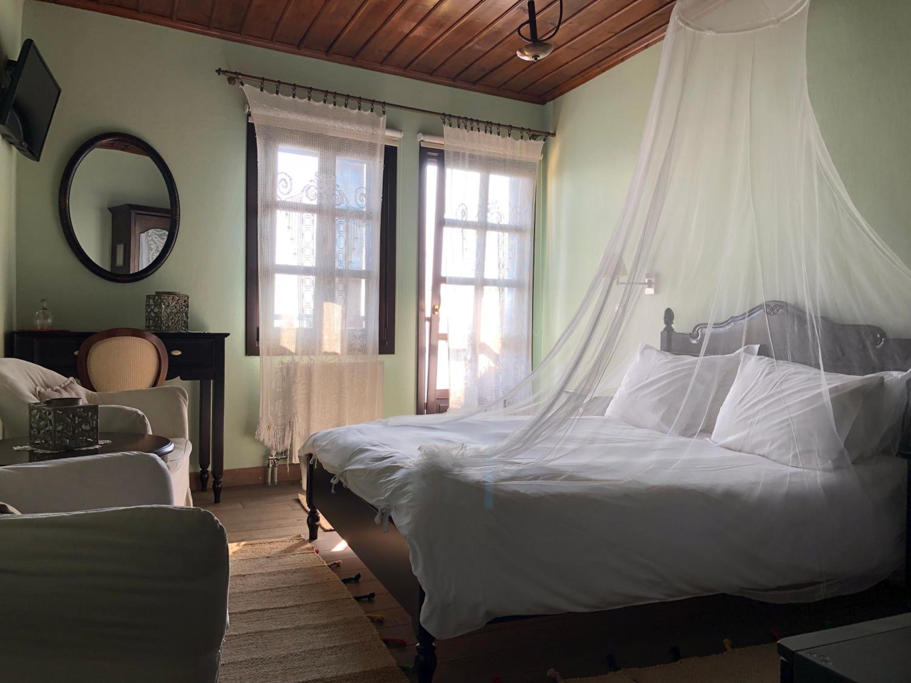 Double or Twin Room with Village View - Photo 22