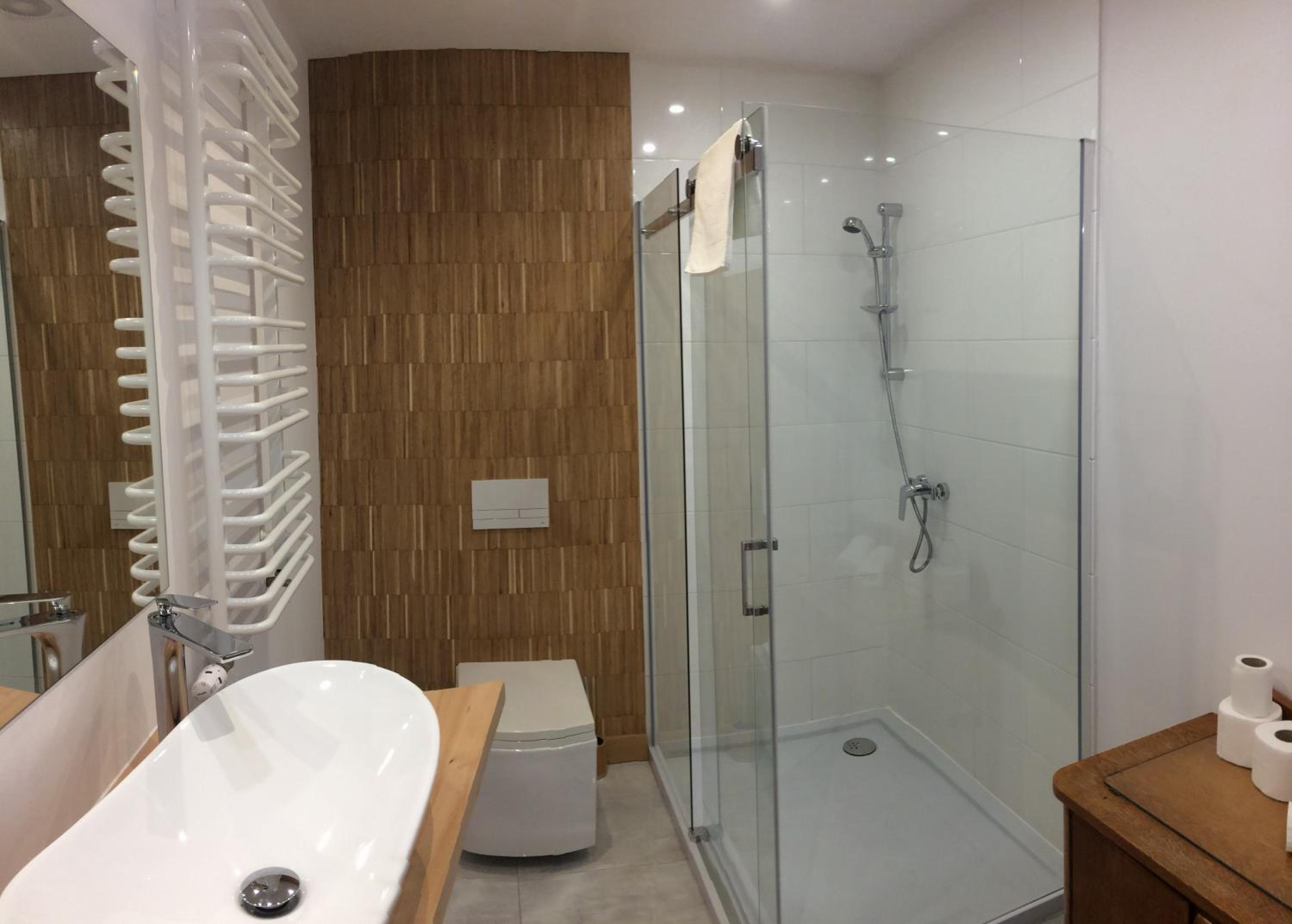Two-Bedroom Apartment - Photo 14