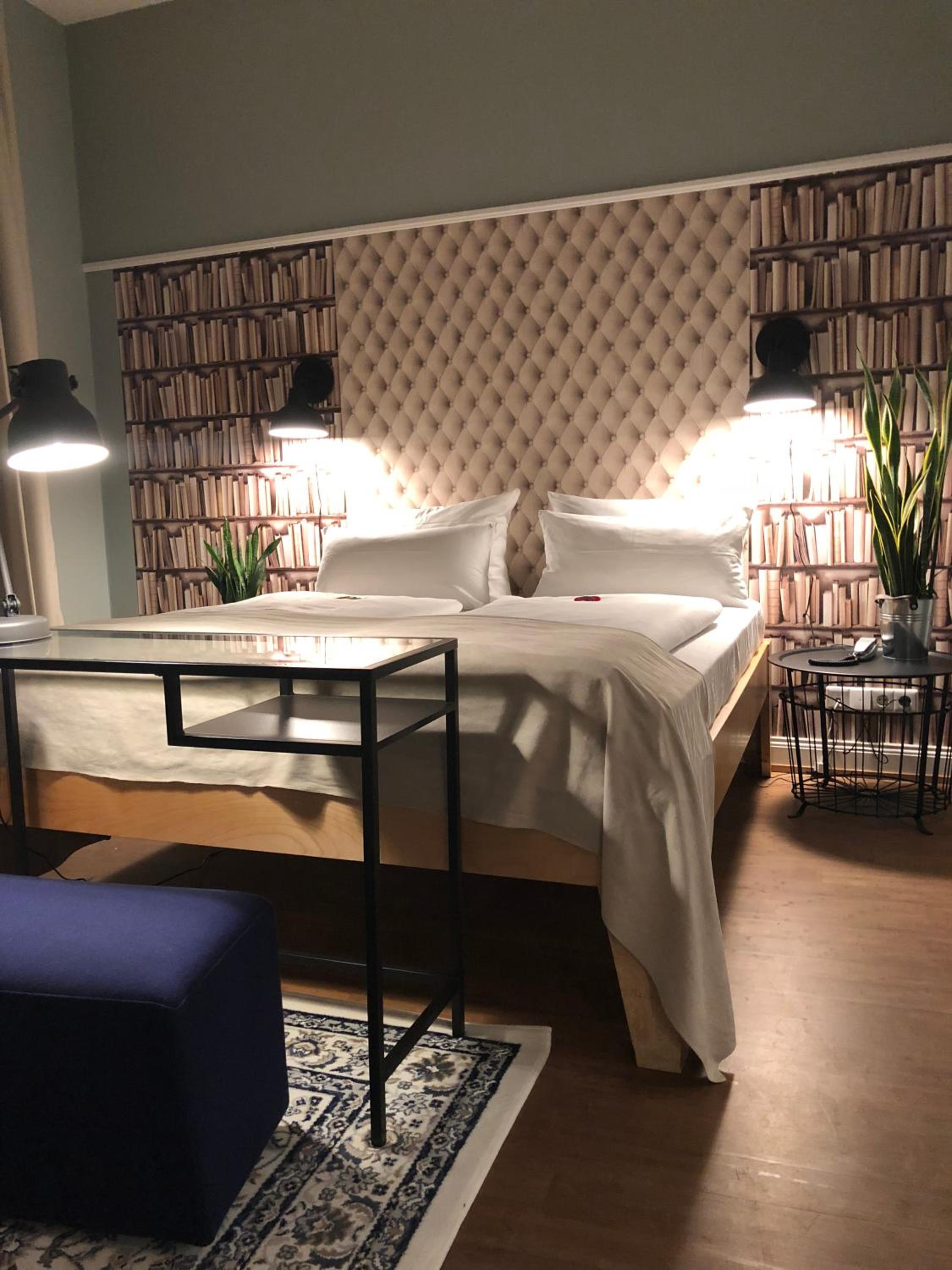 Double Room - Photo 8