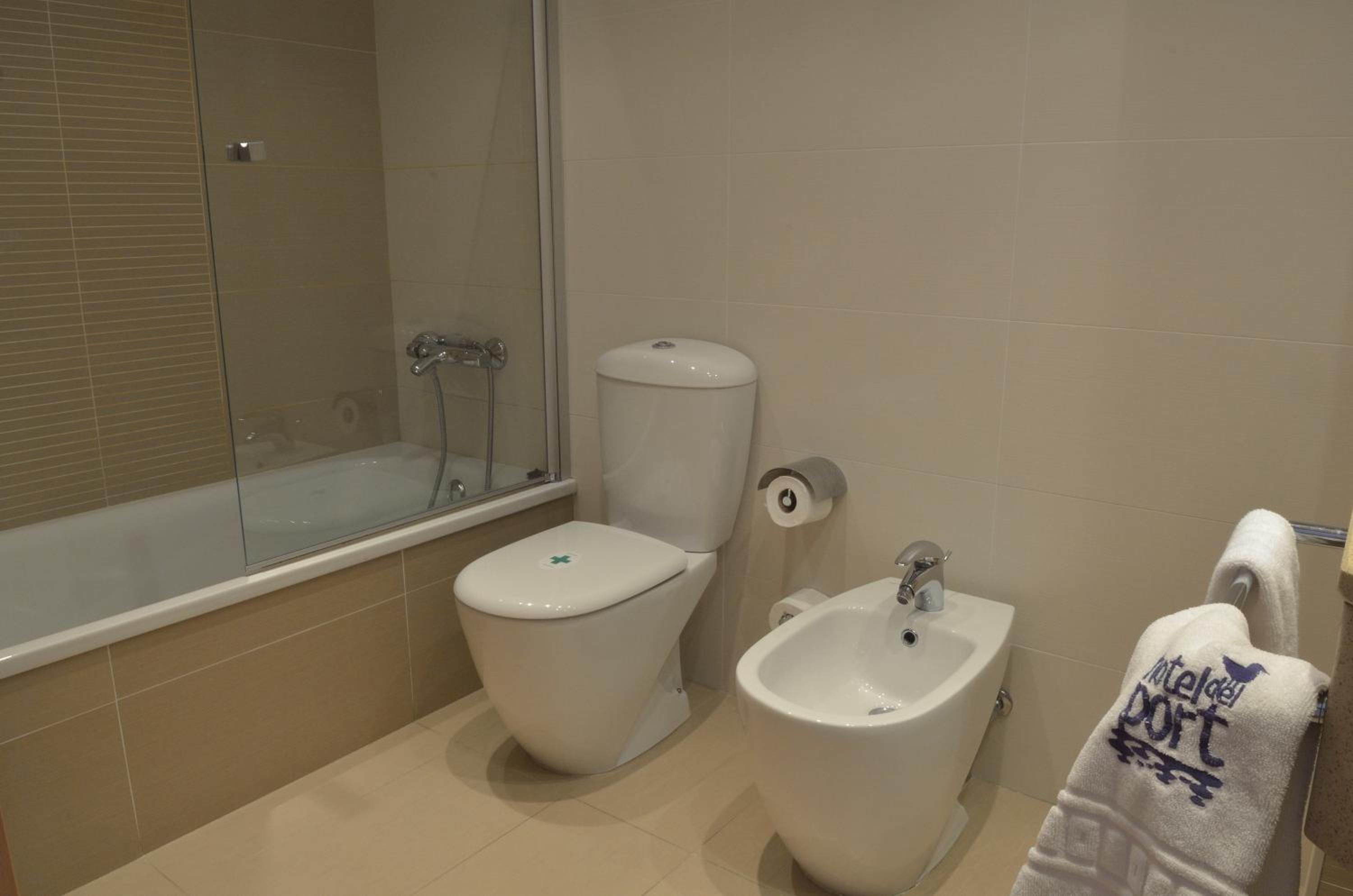 Double or Twin Room with Balcony photo 2