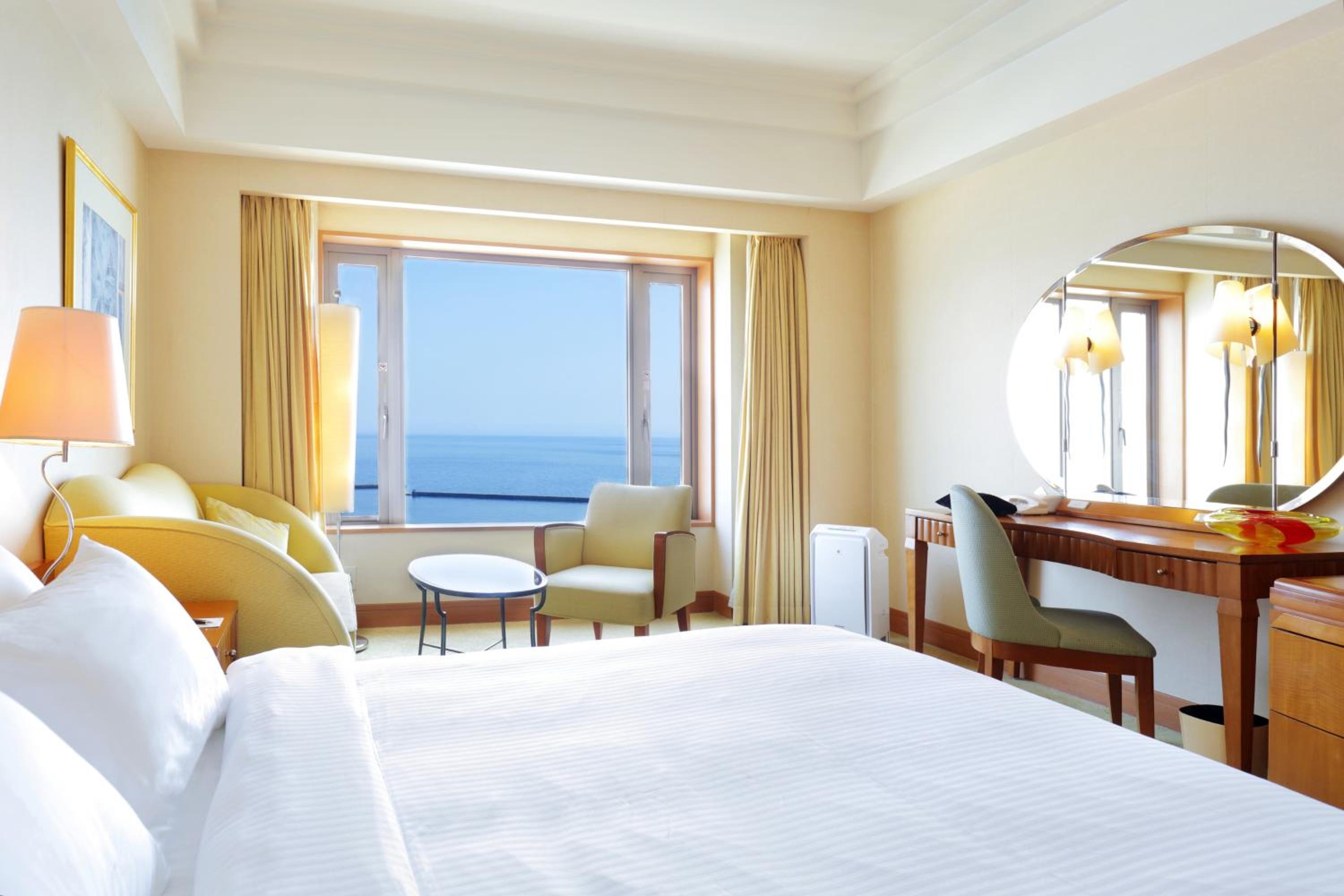 【No Daily Cleaning-Eco Plan】Deluxe Double Room with Ocean View - Non-Smoking - Photo 2