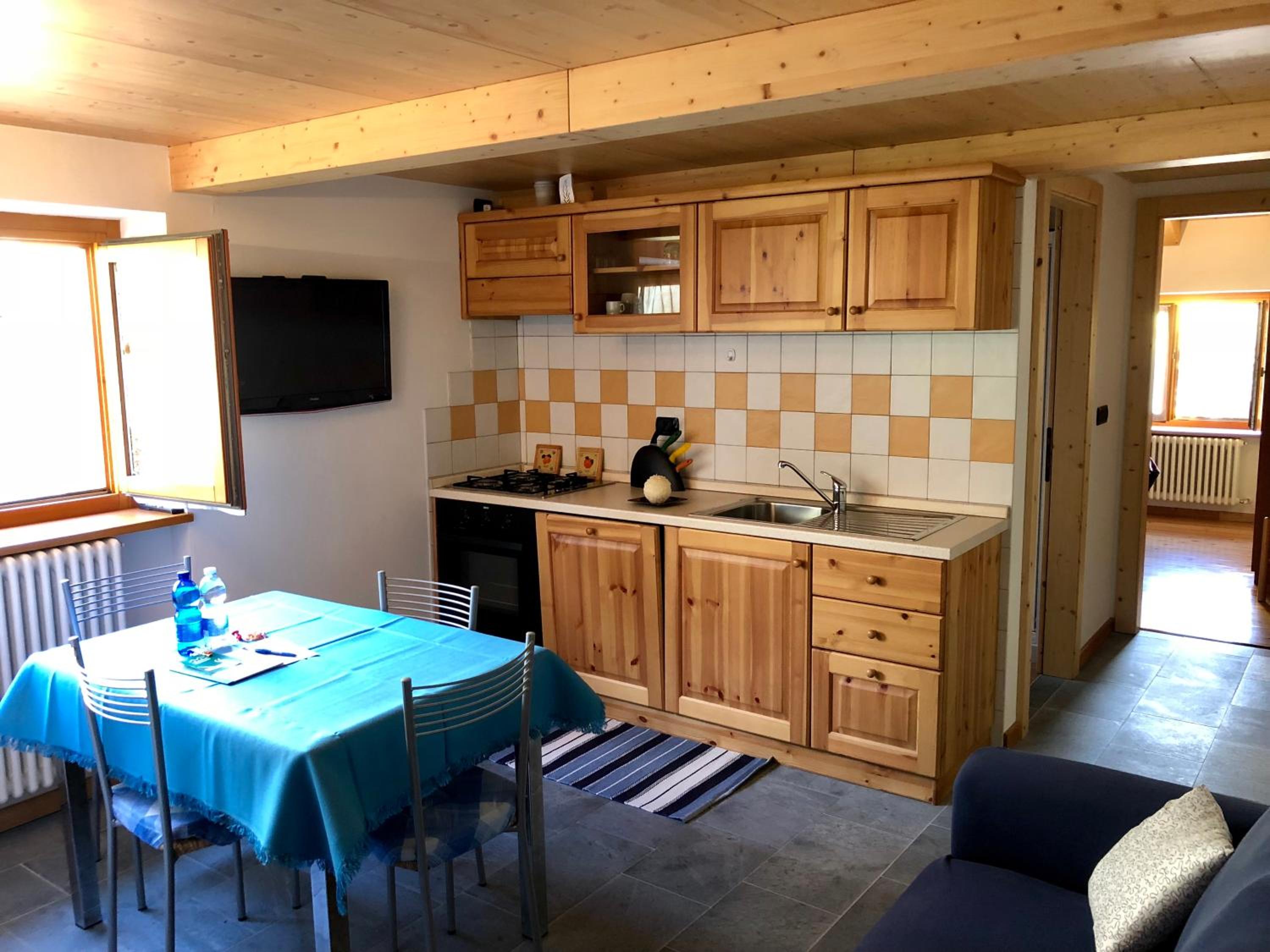 Double Room - Photo 5
