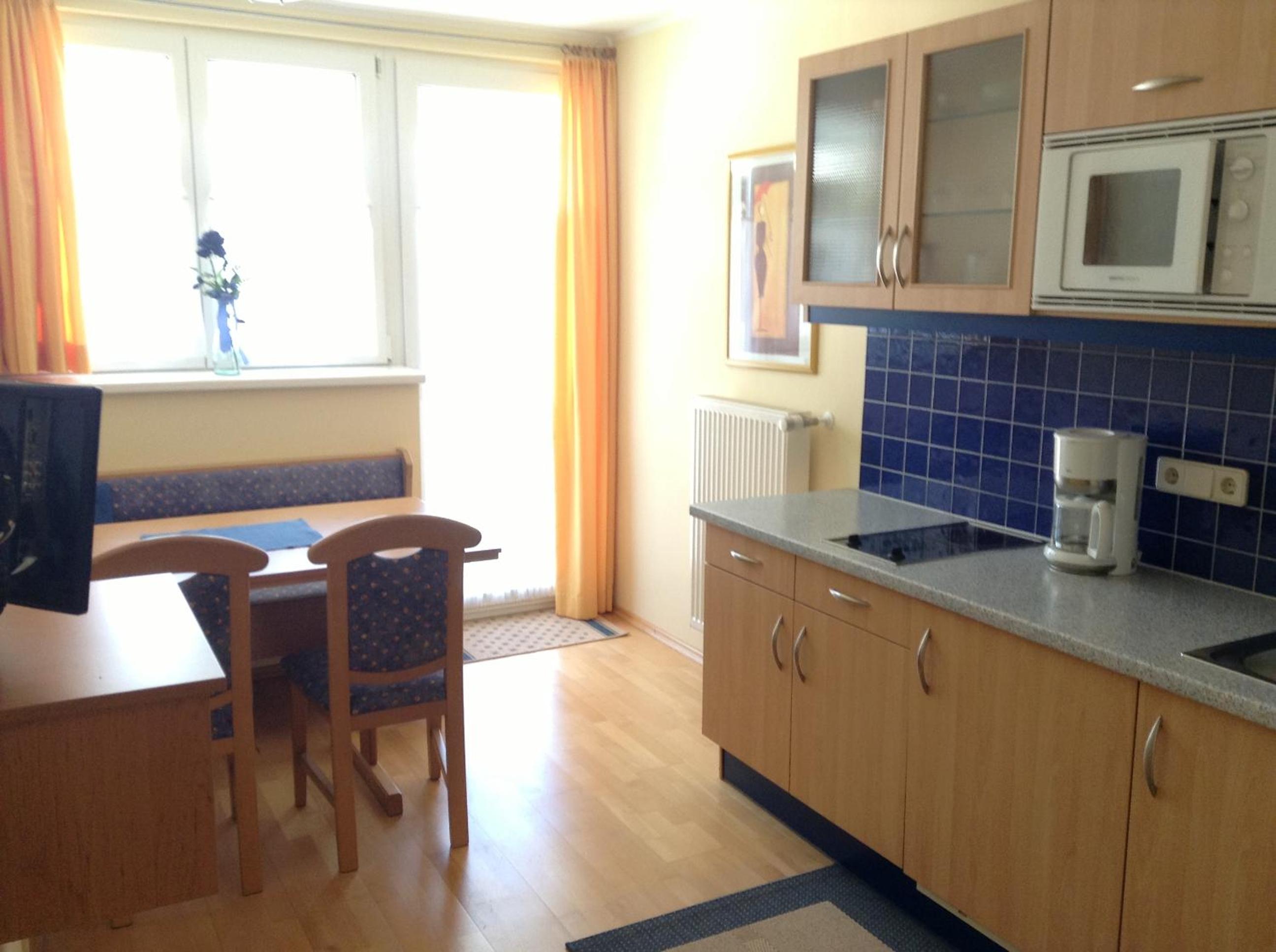 One-Bedroom Apartment with Balcony photo 2
