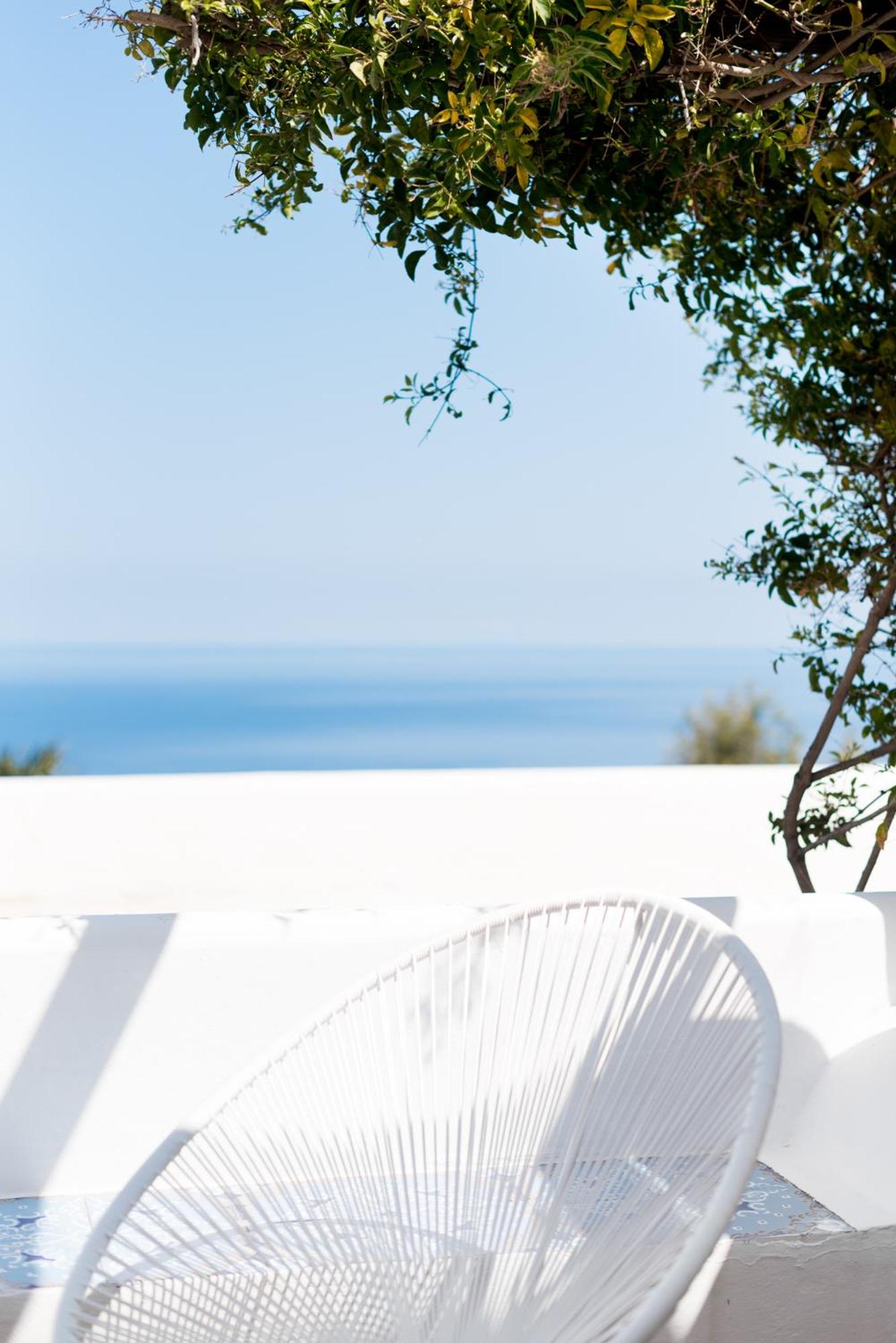 King Room with Sea View - Photo 4