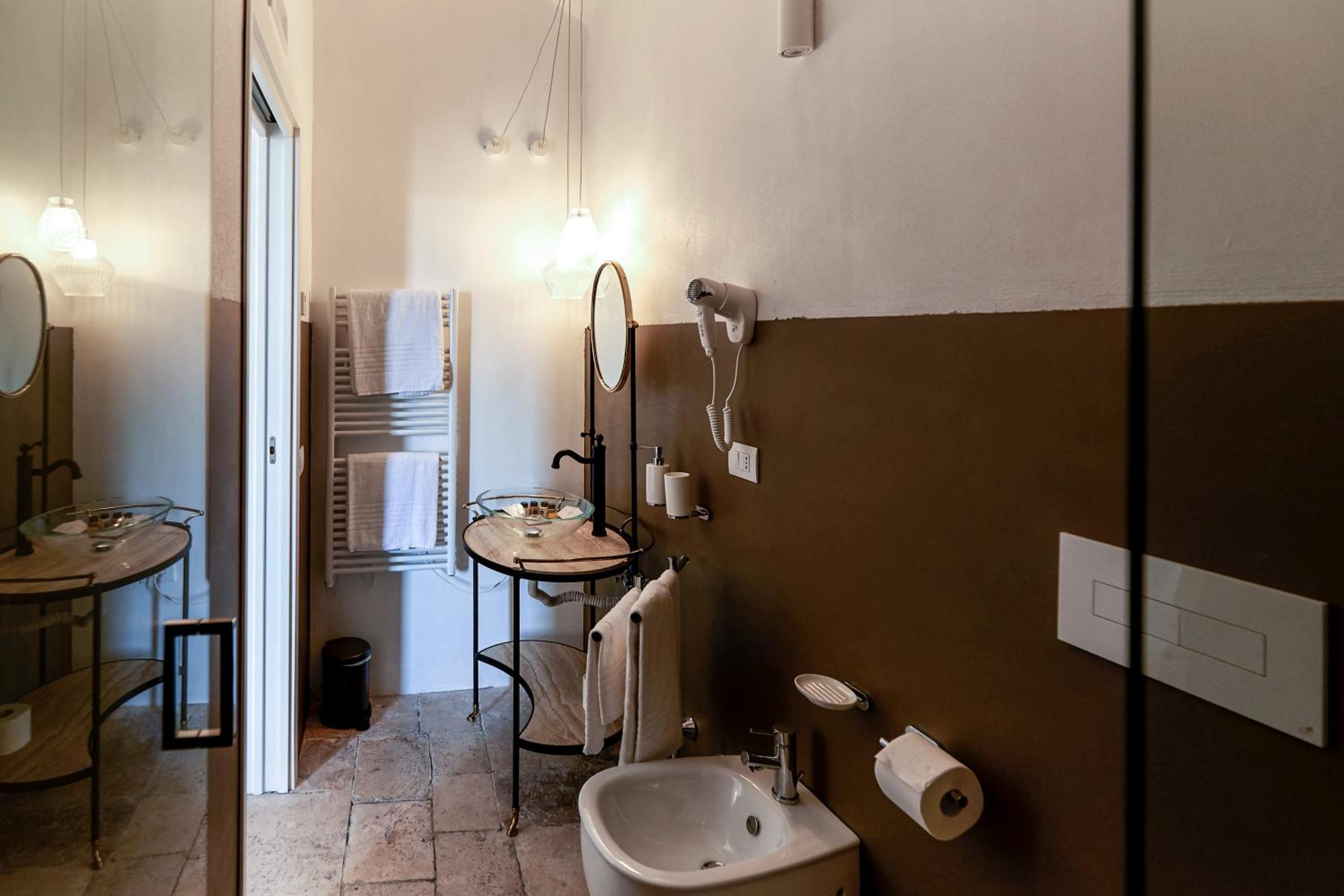 Azzurra Deluxe Double Room with Balcony photo 3
